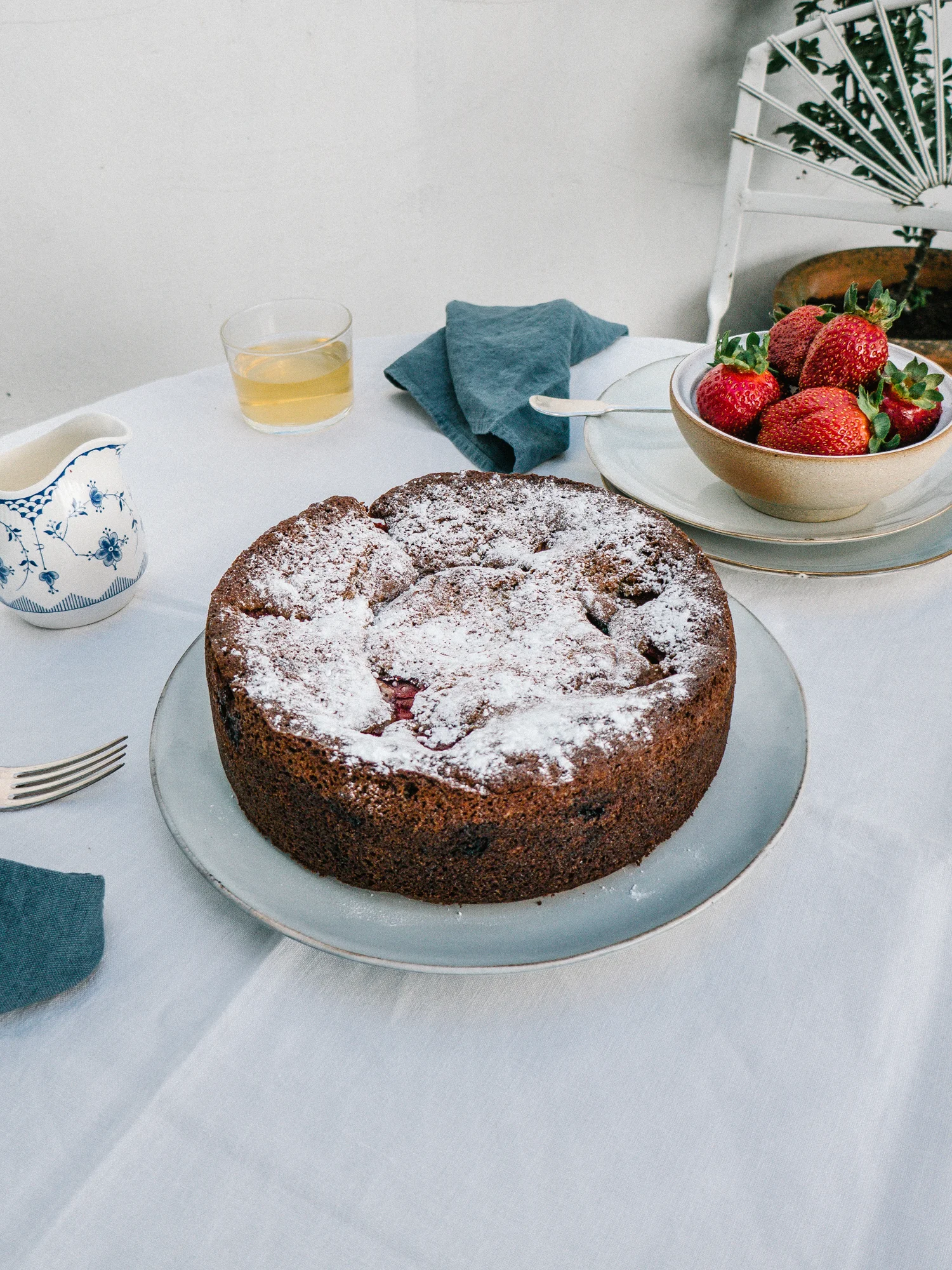 Strawberry, elderflower tea cake