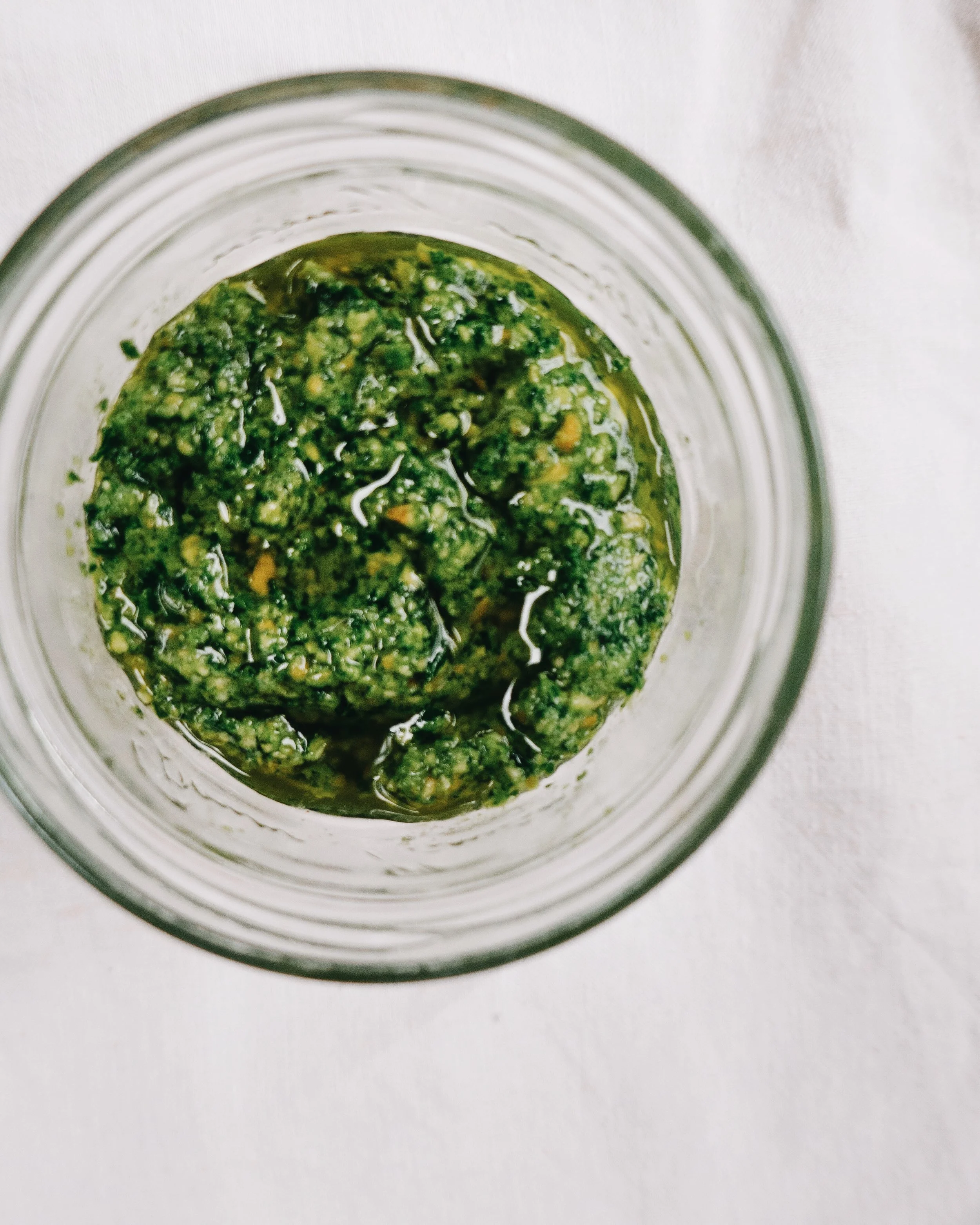 Wild garlic and almond pesto 