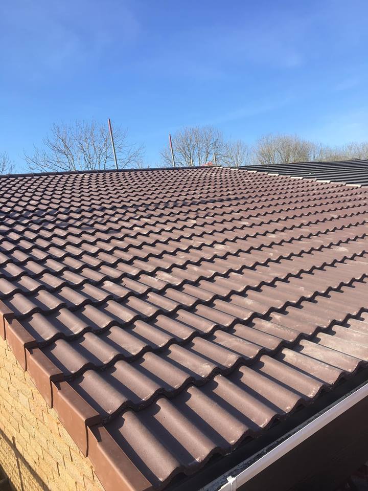 d haynes roofing, milton keynes roof repair, northamptonshire roofer, bedford roofing.jpg