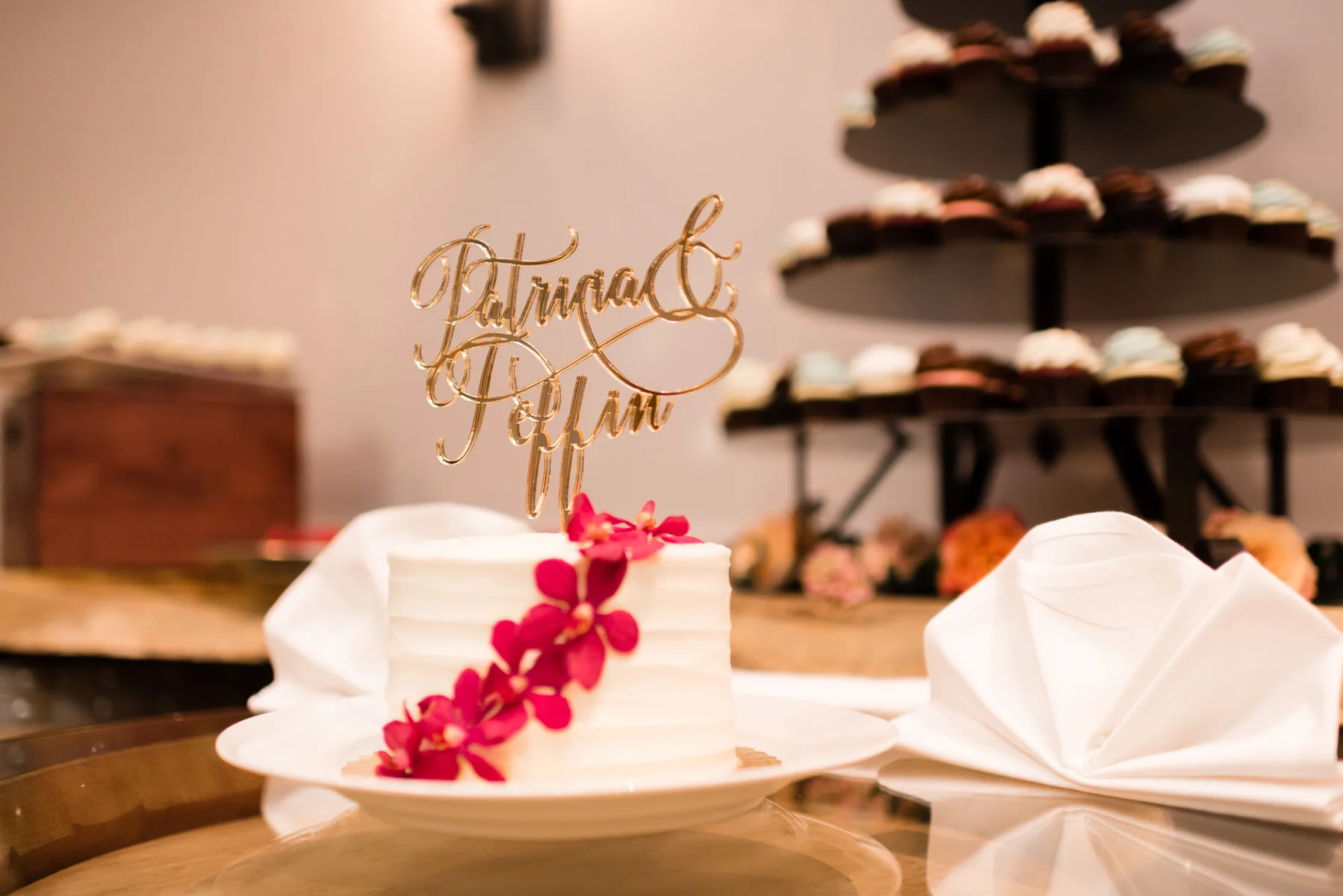 Andrew Tat - Documentary Wedding Photography - Columbia Winery - Woodinville, Washington -Patricia & Teffin - 10.jpg