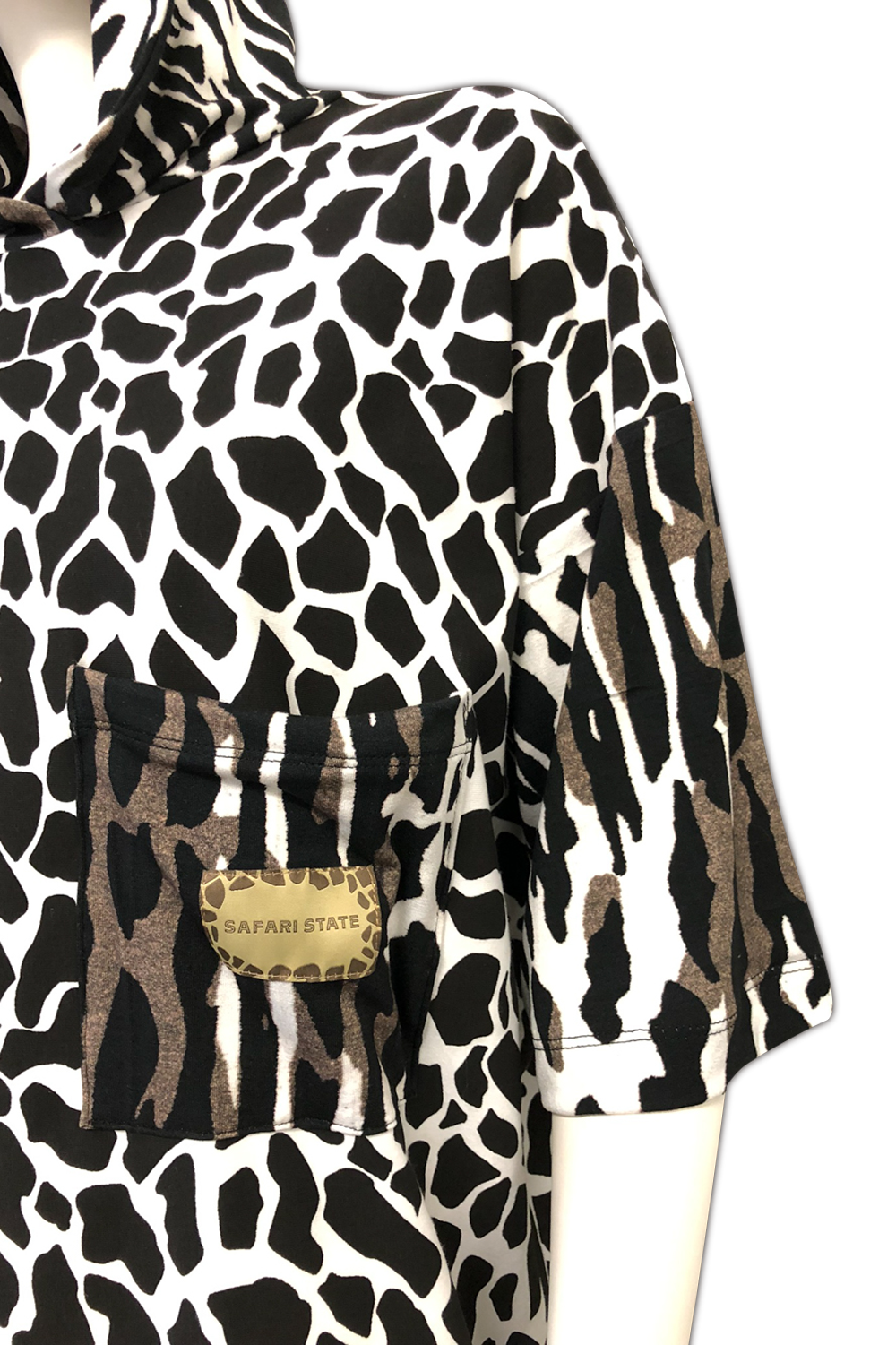 ShortSleeve_Hoodie_002.png