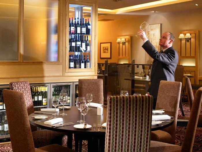 NottsDiningStaff.jpeg