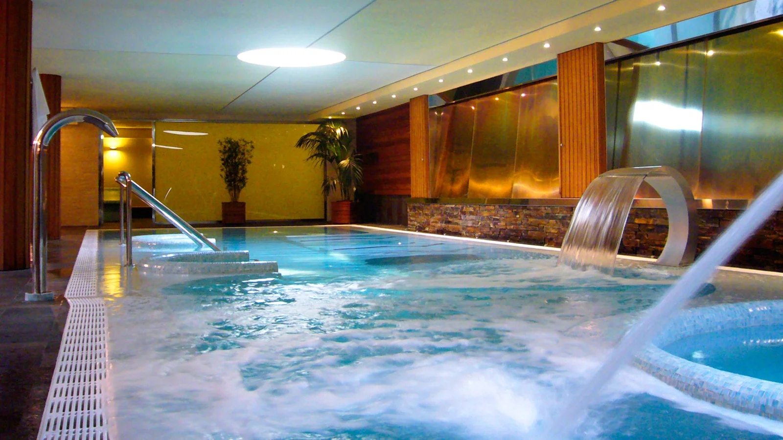 spa-hotel-mangalan.jpg