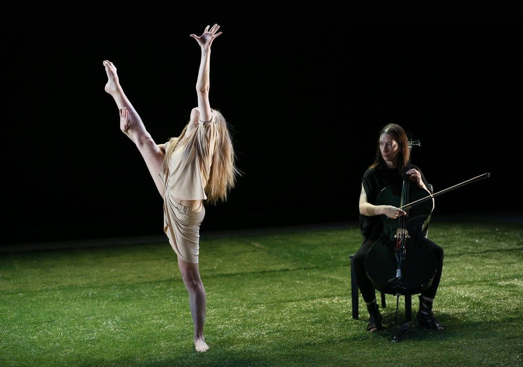 Grass (2013) at The Joyce; photo by Carol Rosegg.