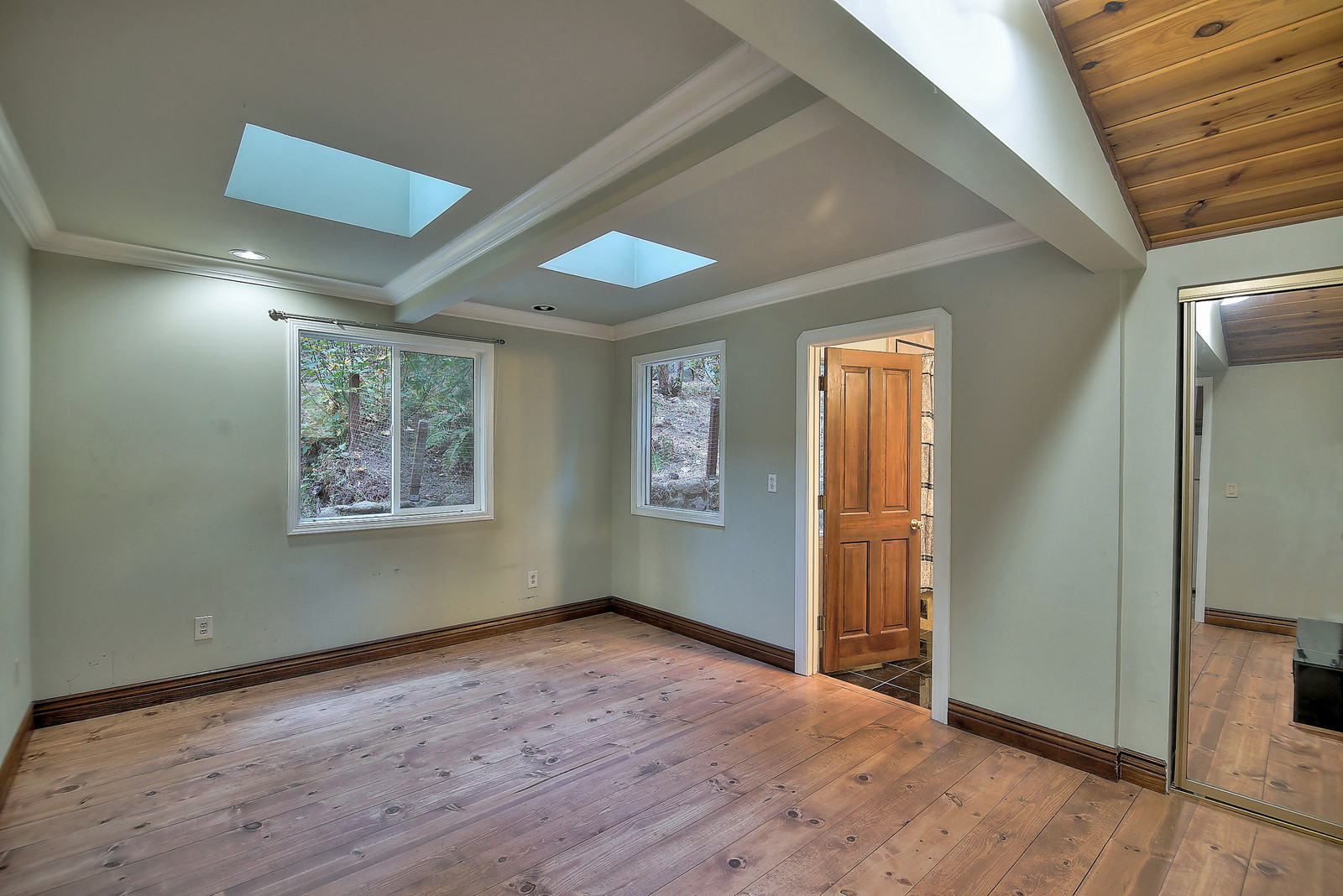 29_f8_11033_Sequoia_Ave_110718_030_mls.jpg