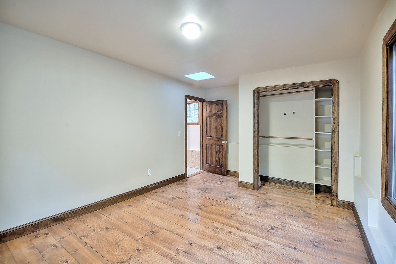 33_f8_11033_Sequoia_Ave_110718_034_mls.jpg