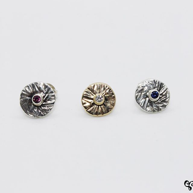 Say thank you to mom this Sunday May 12!
.
.
.
.
You&rsquo;ll find us @midtownartisanmarket this Thursday-Saturday @yongeeglintoncentre. We&rsquo;ll have these silver and gold studs in hand along with rings, bracelets, danglers and necklaces. .
.
.
#