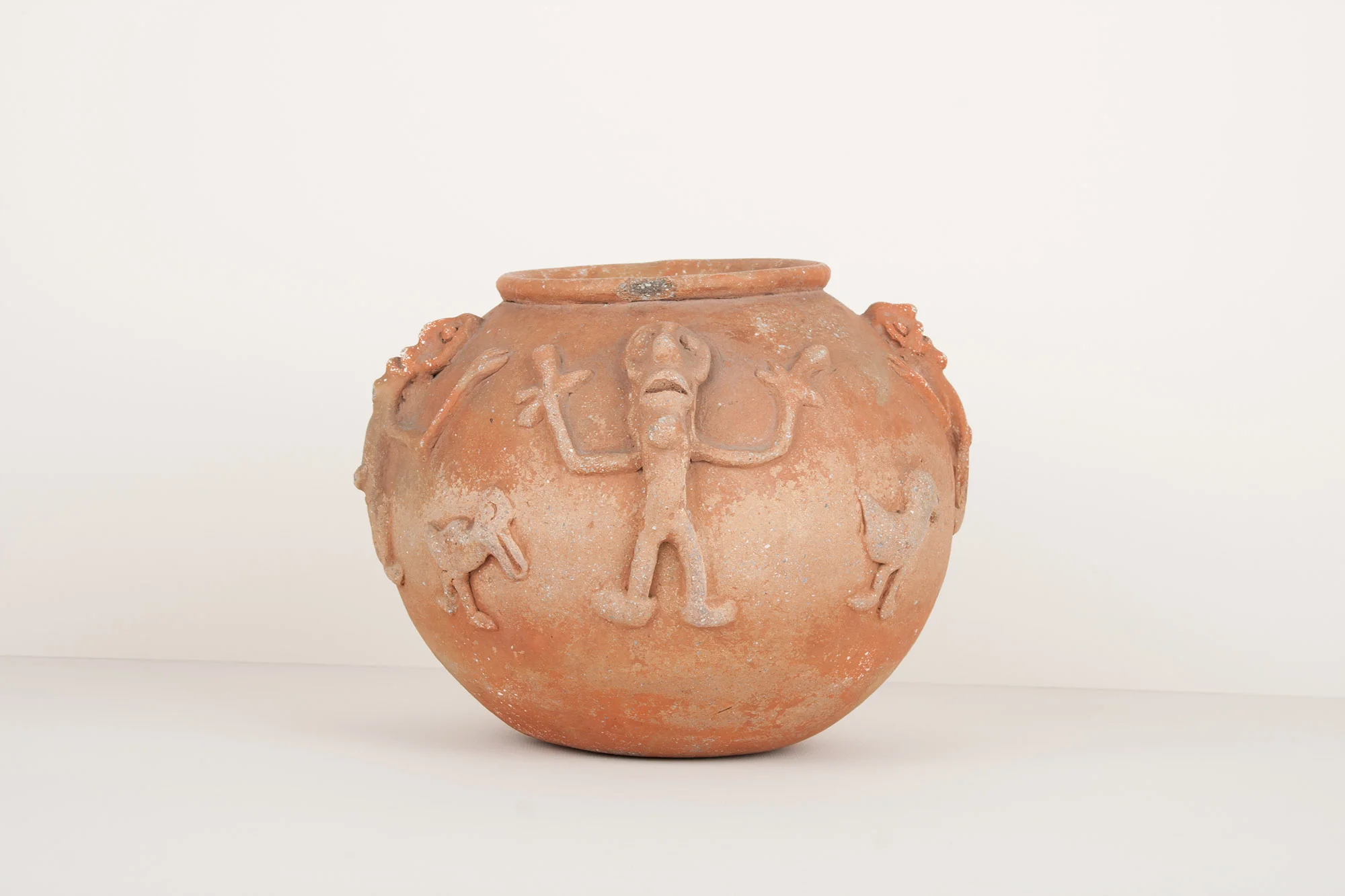 Pot en céramique brute