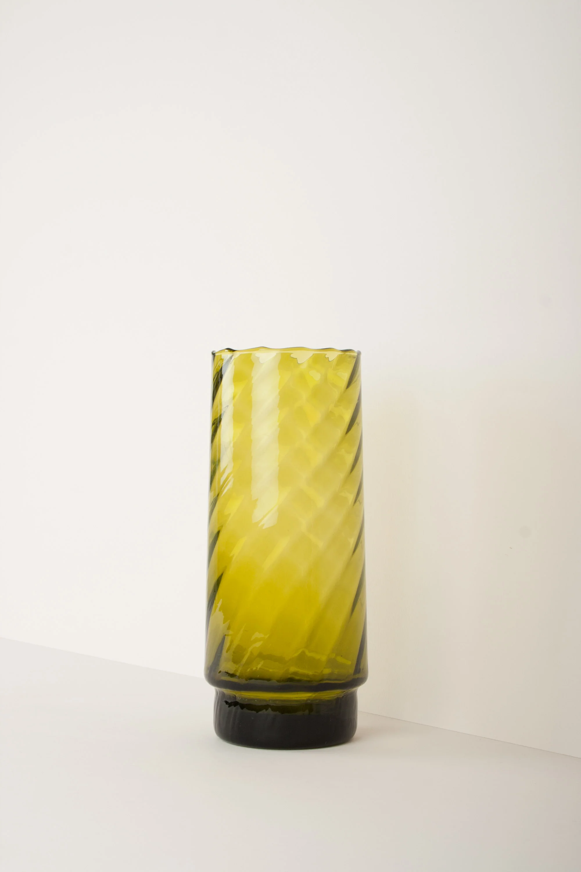 Vase en verre épais