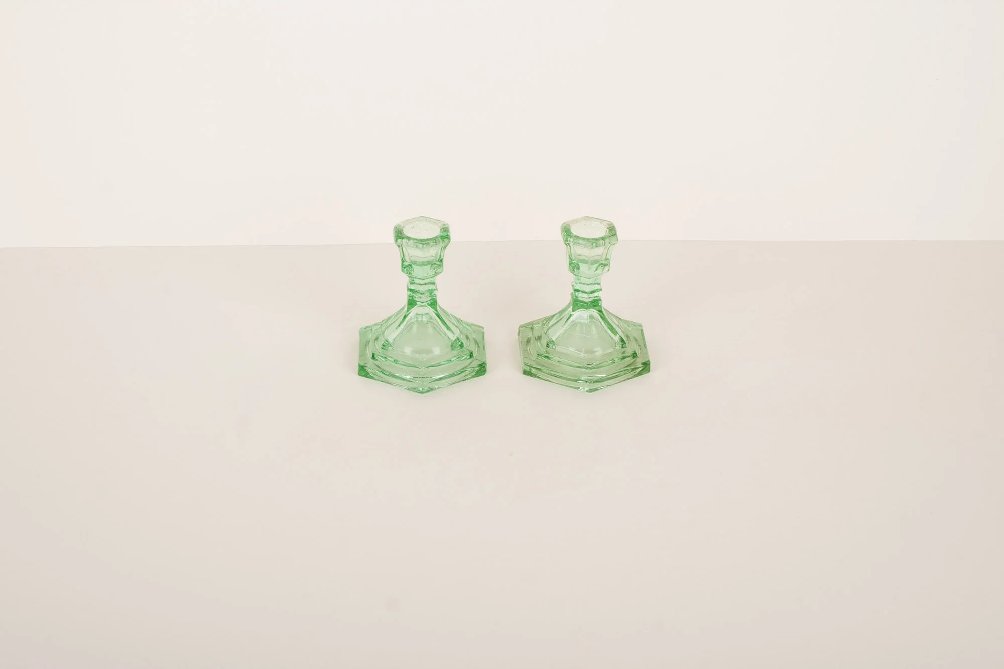 Petits bougeoirs en verre