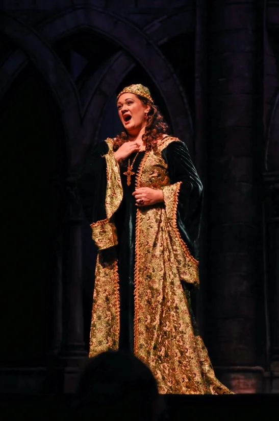 Opera May 10 2010 -202-2.jpg
