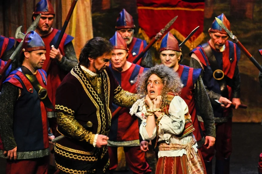 Opera May 10 2010 -643.jpg