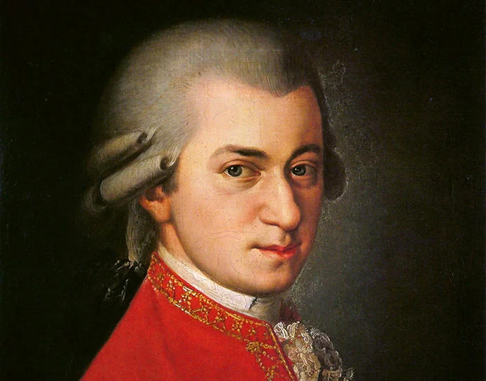 Wolfgang-amadeus-mozart_1_2.jpg