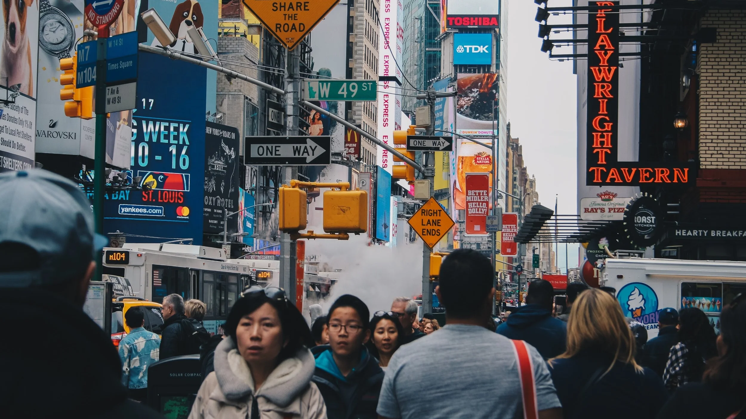 We thought we knew what it would be like to buy something from a NYC counterfeiter. We were wrong. // Image: Asel Peña / Unsplash