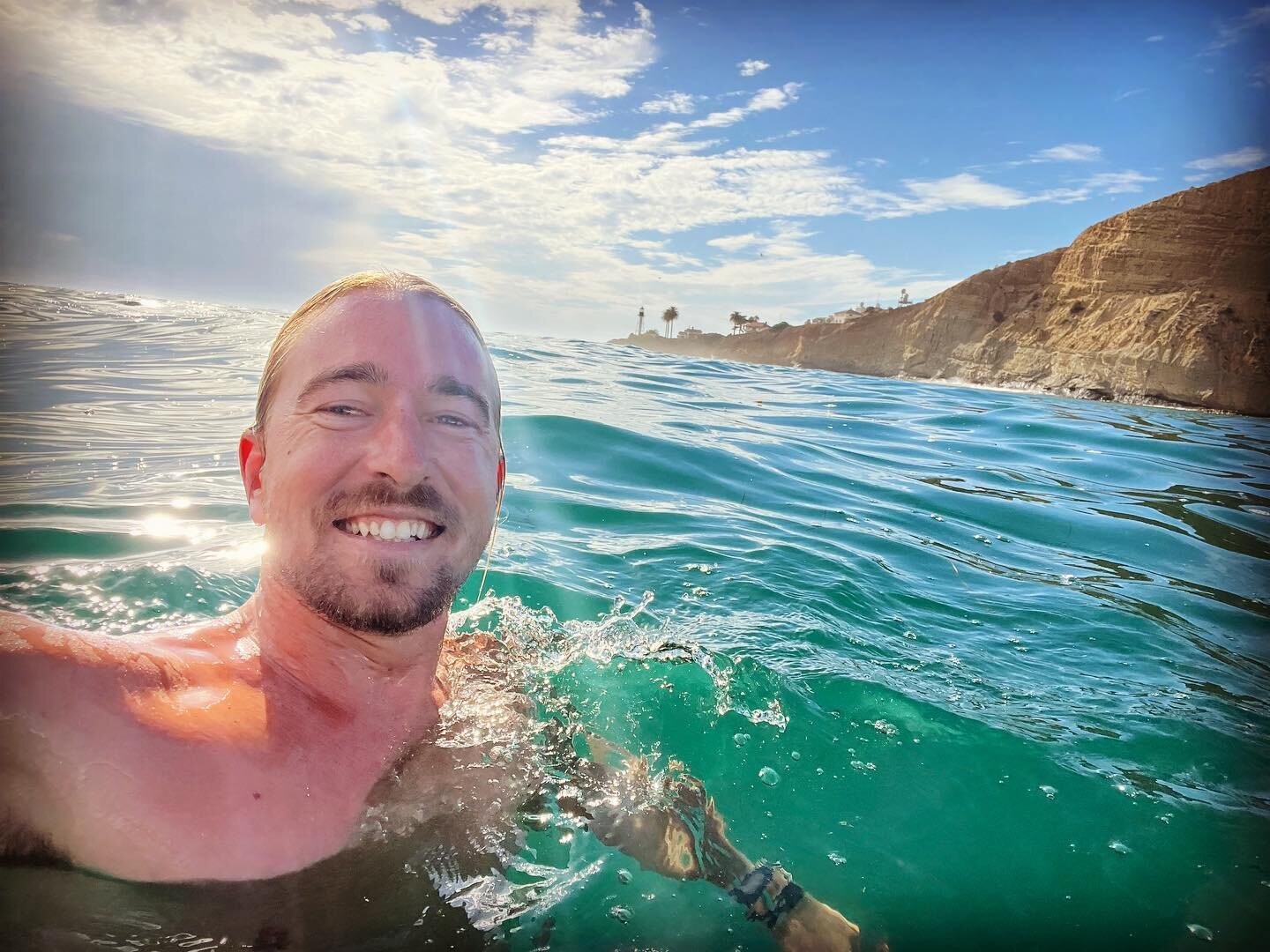 Swimming out past the point. The last few days I&rsquo;ve been so thankful to own boats! For as much work as they are they&rsquo;re worth the trouble when the weathers the way it&rsquo;s been.
.
.
.
.
.
.
#pointloma #sandiego #summertime #summer #hea
