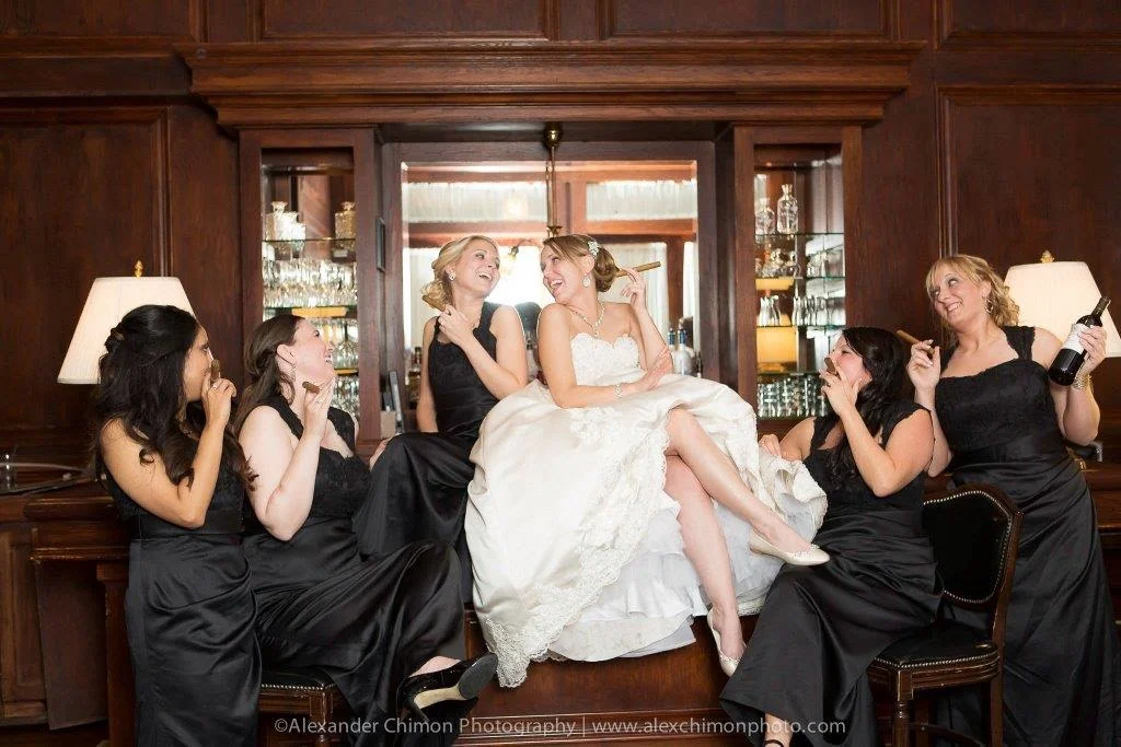 Girls with Cigars 2.jpg