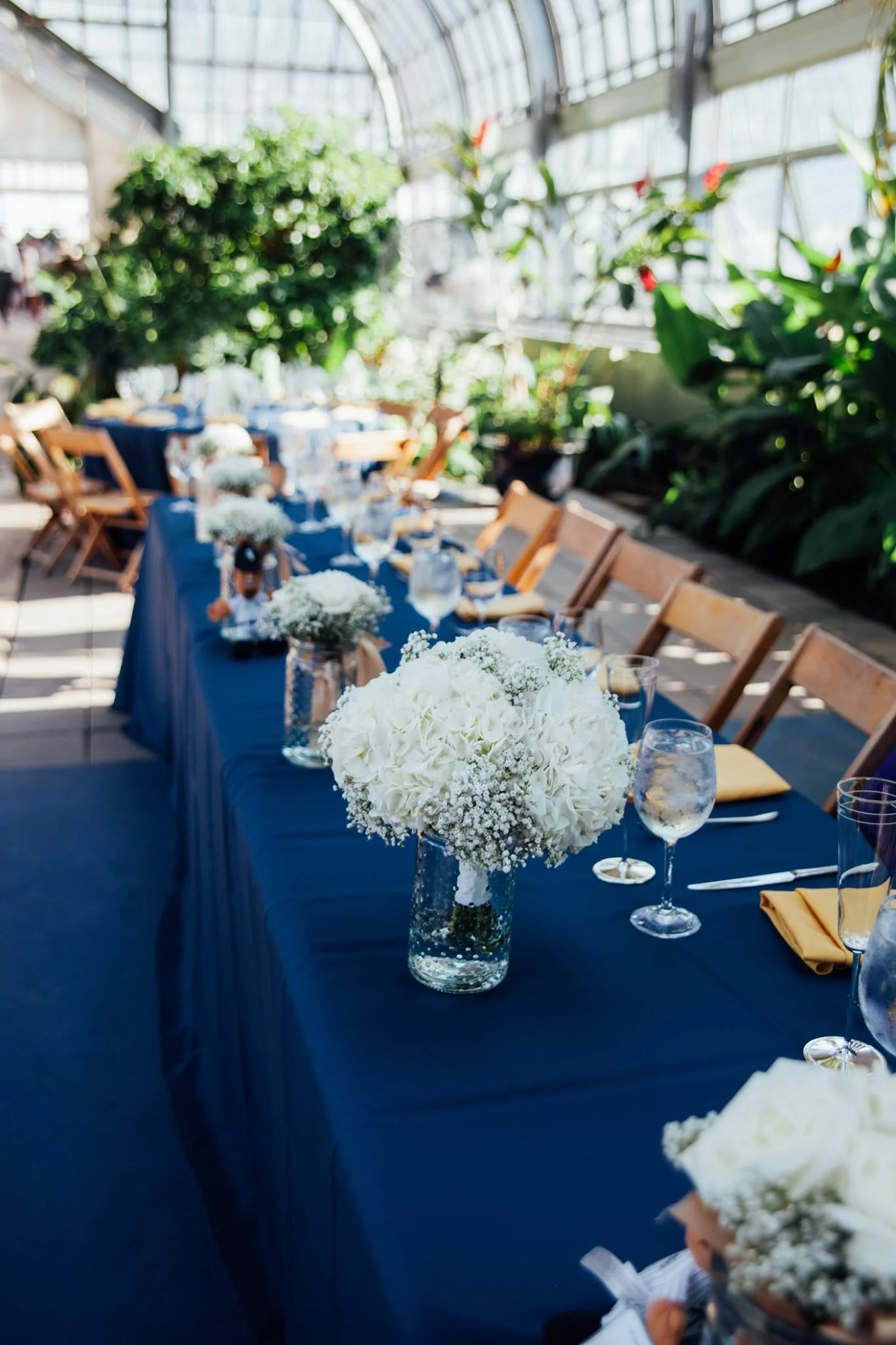 blue-table-setting.jpg