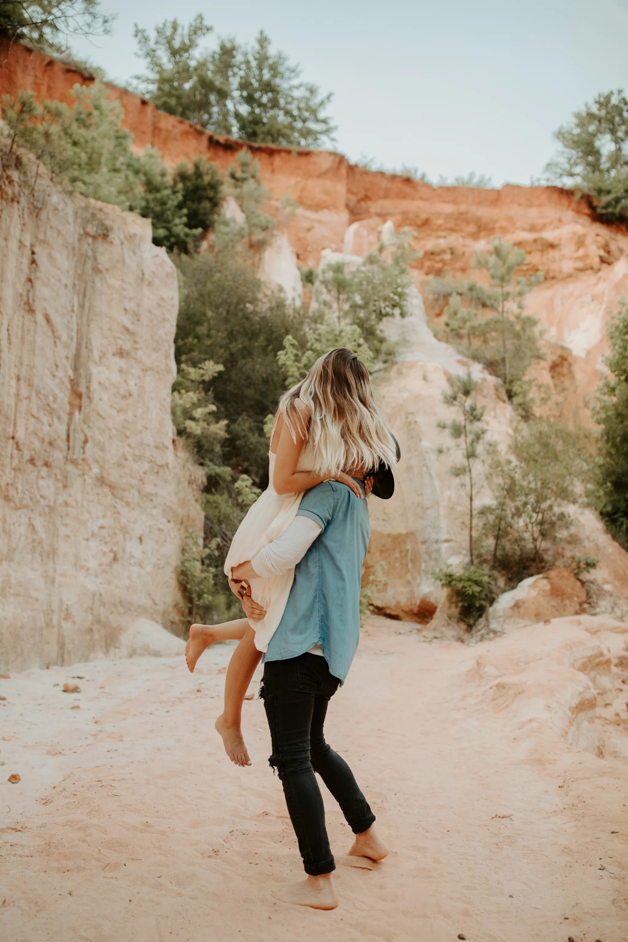 adventurous couples session | providence canyon, georgia