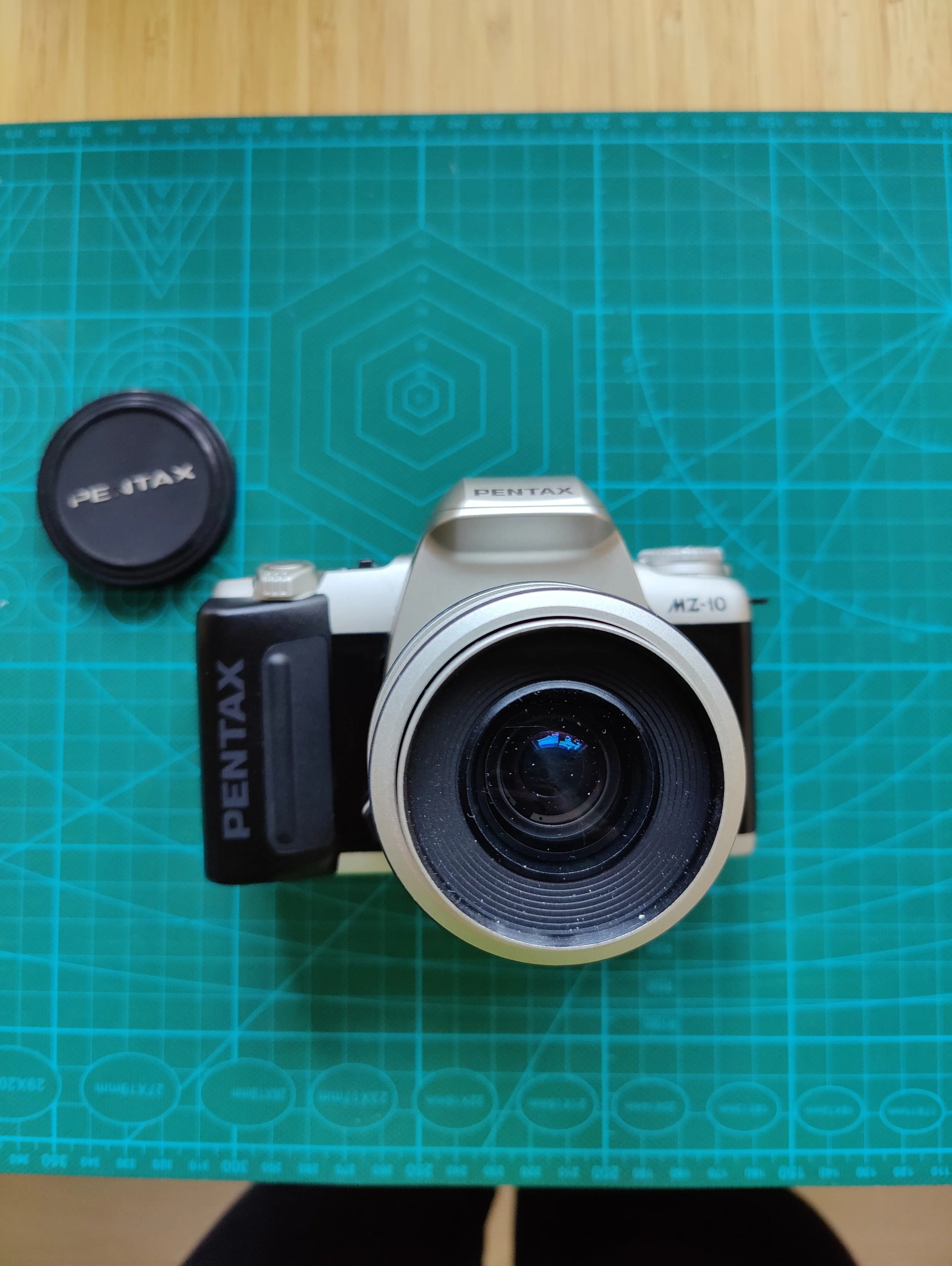 Pentax MZ-10/ZX-10 - The worst Pentax SLR — Toivonen photography Pentax MZ-10/ZX-10 - The worst Pentax SLR — Toivonen photography