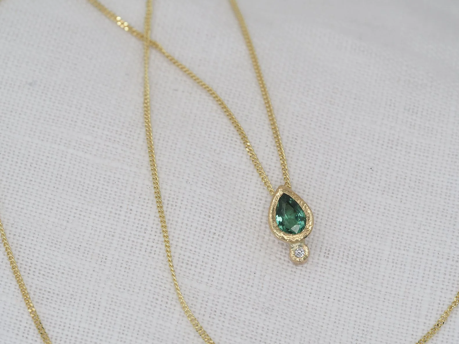 pear tourm pendant3.jpg