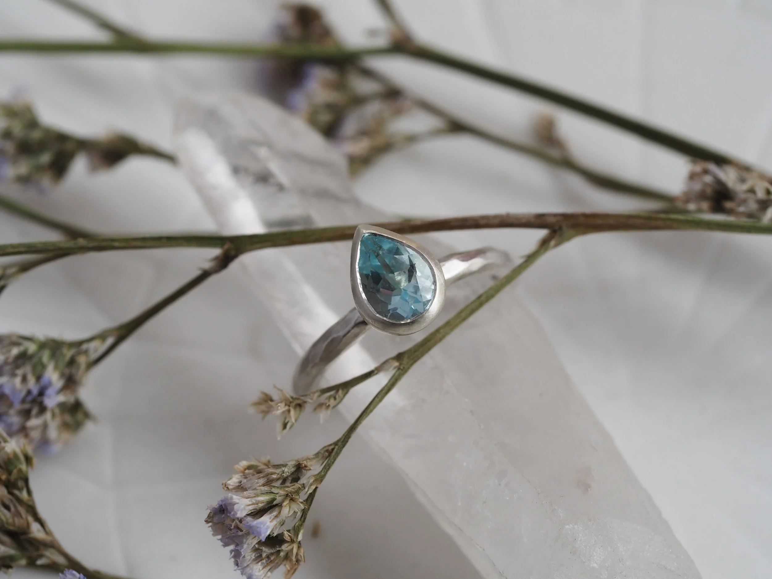 topaz teardropring2.jpg