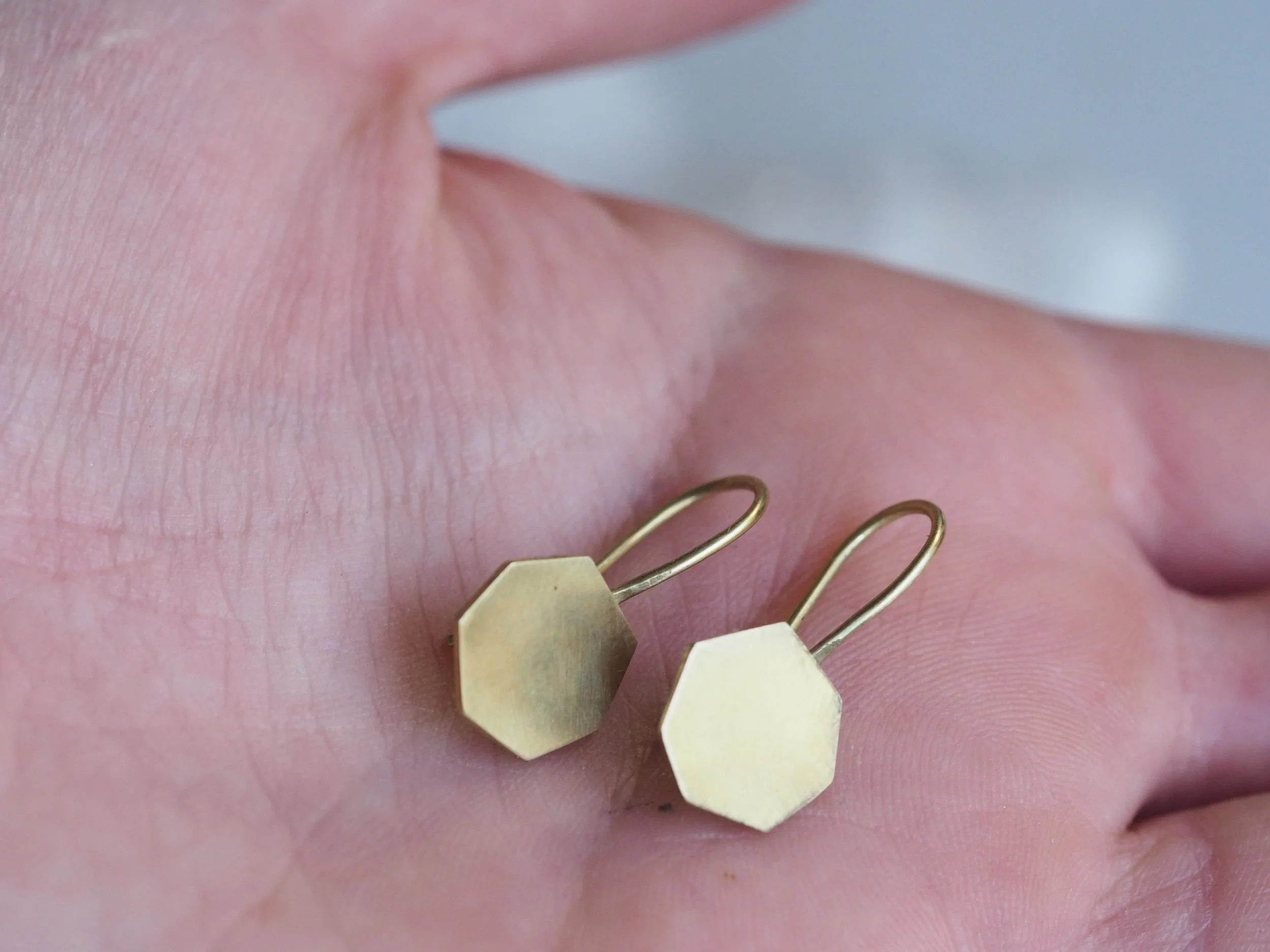 gold geo drop2.jpg