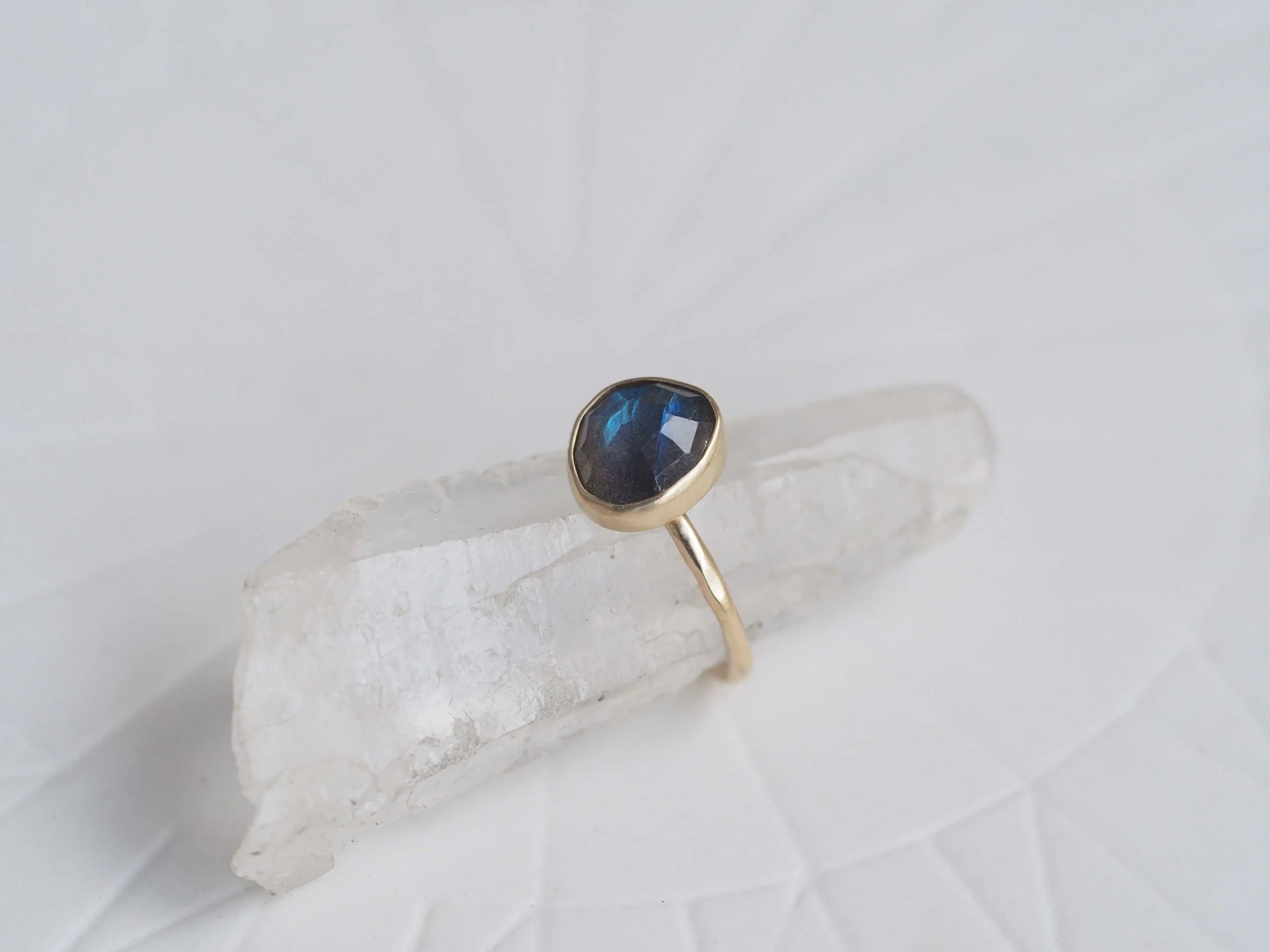 Rose-Cut-Labradorite-and-Gold-Ring.jpg