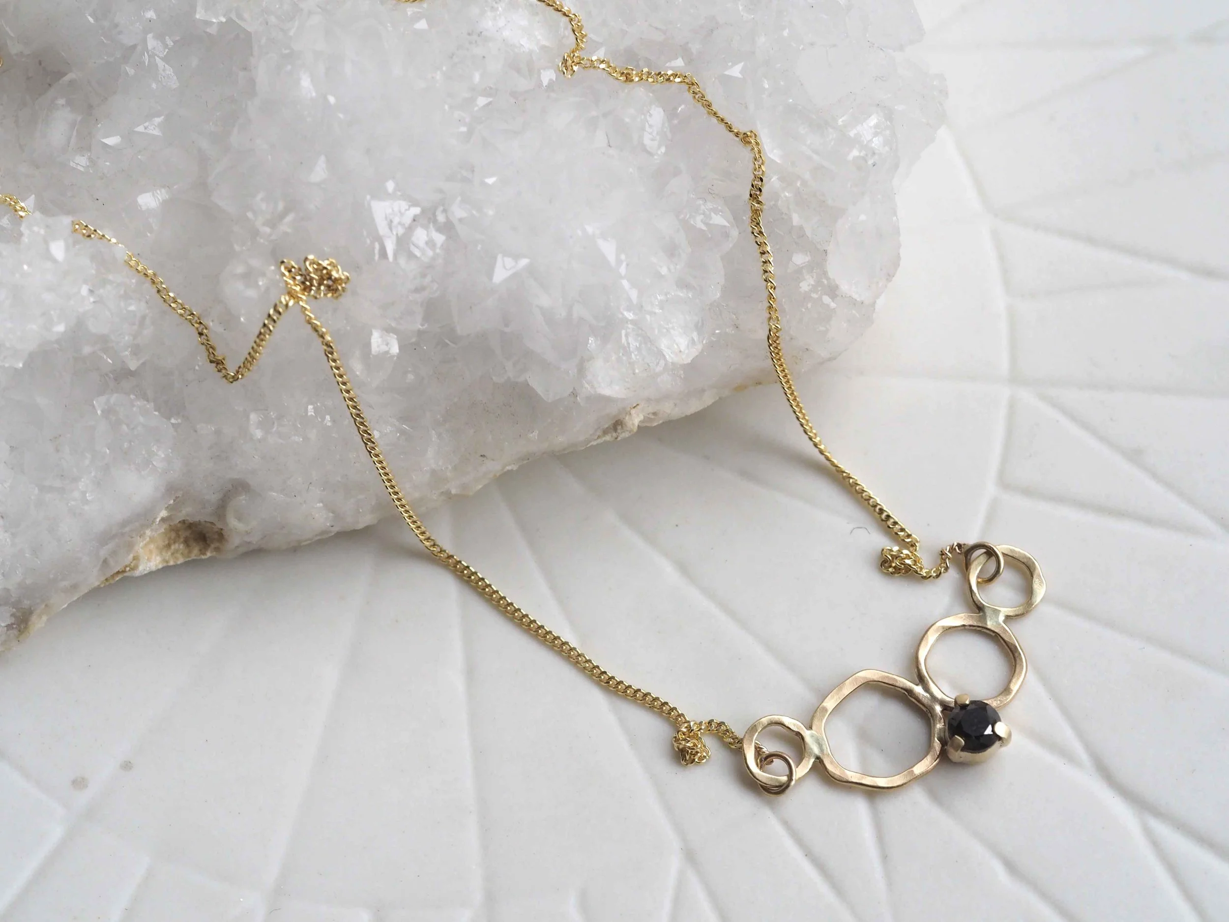 Modern-Minimal-Black-Diamond-Design.jpg