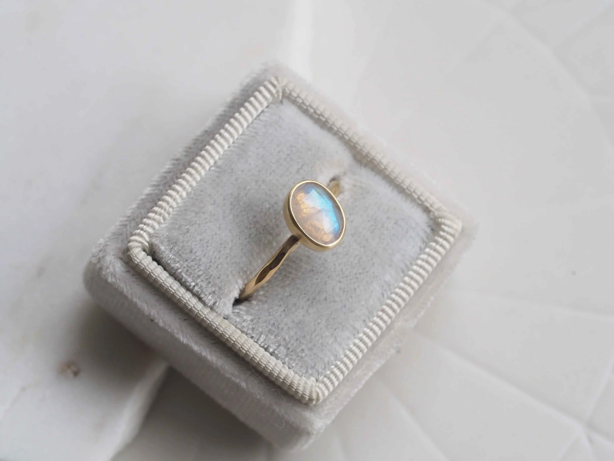Gold-and-Gemstone-Jewelry.jpg