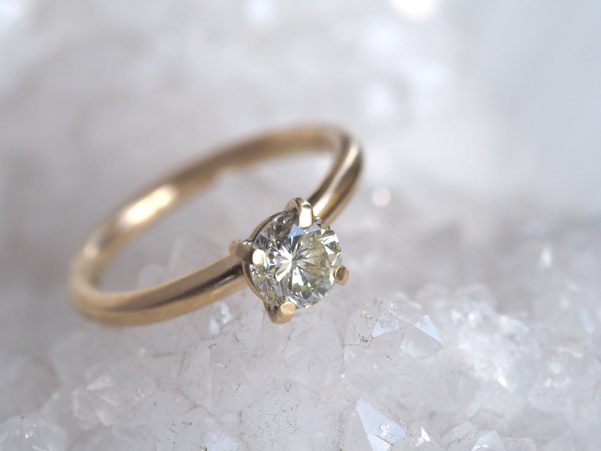 9ct Solid Gold Ring with 6mm White Sapphire