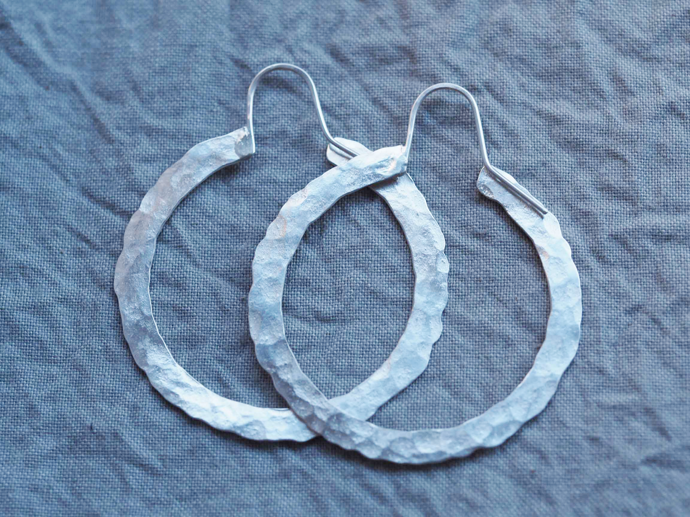 READY TO SHIP * // Medium Flat Hammered Sterling Silver Hoop Earrings