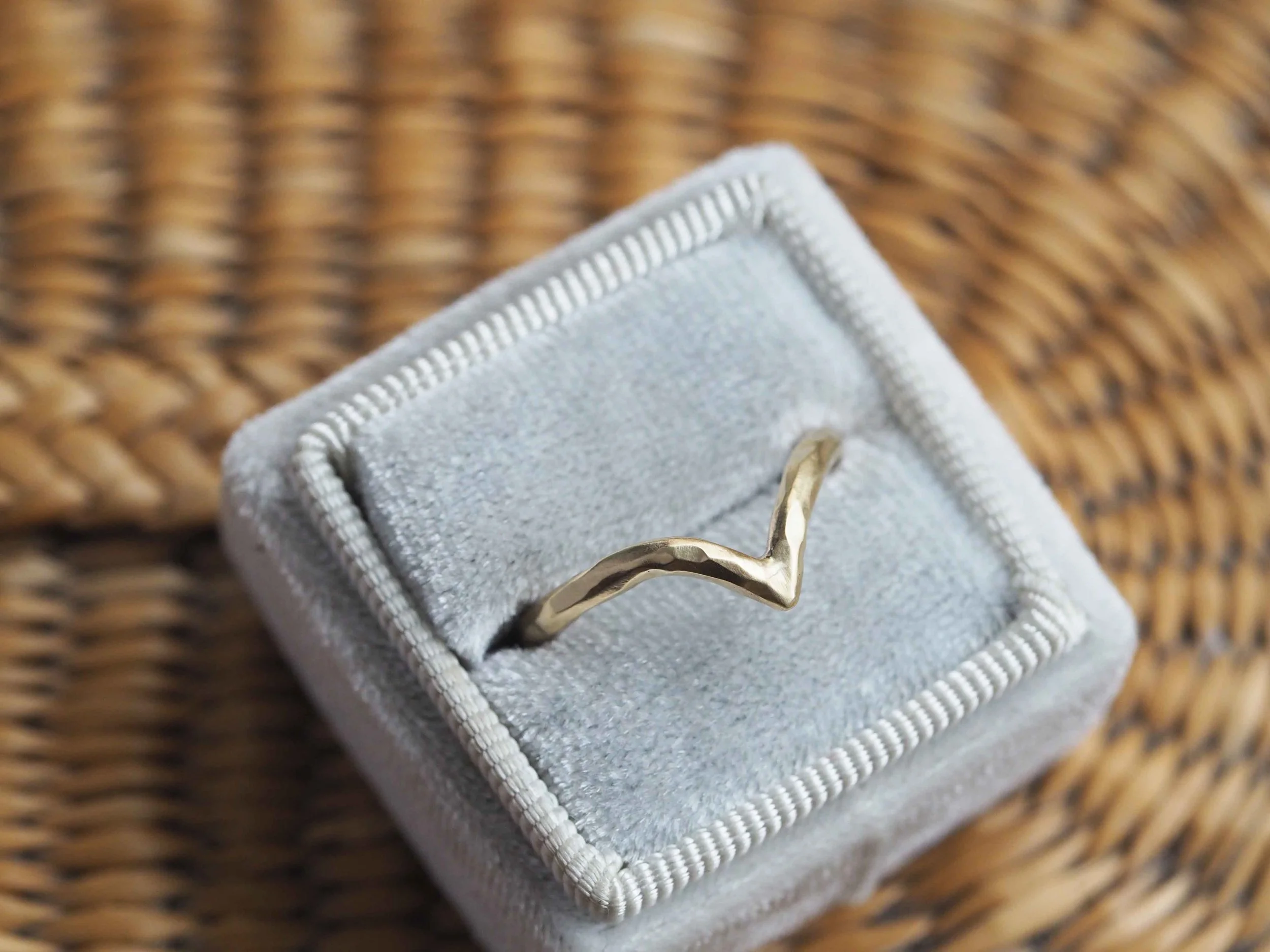 Wishbone-Ring.jpg