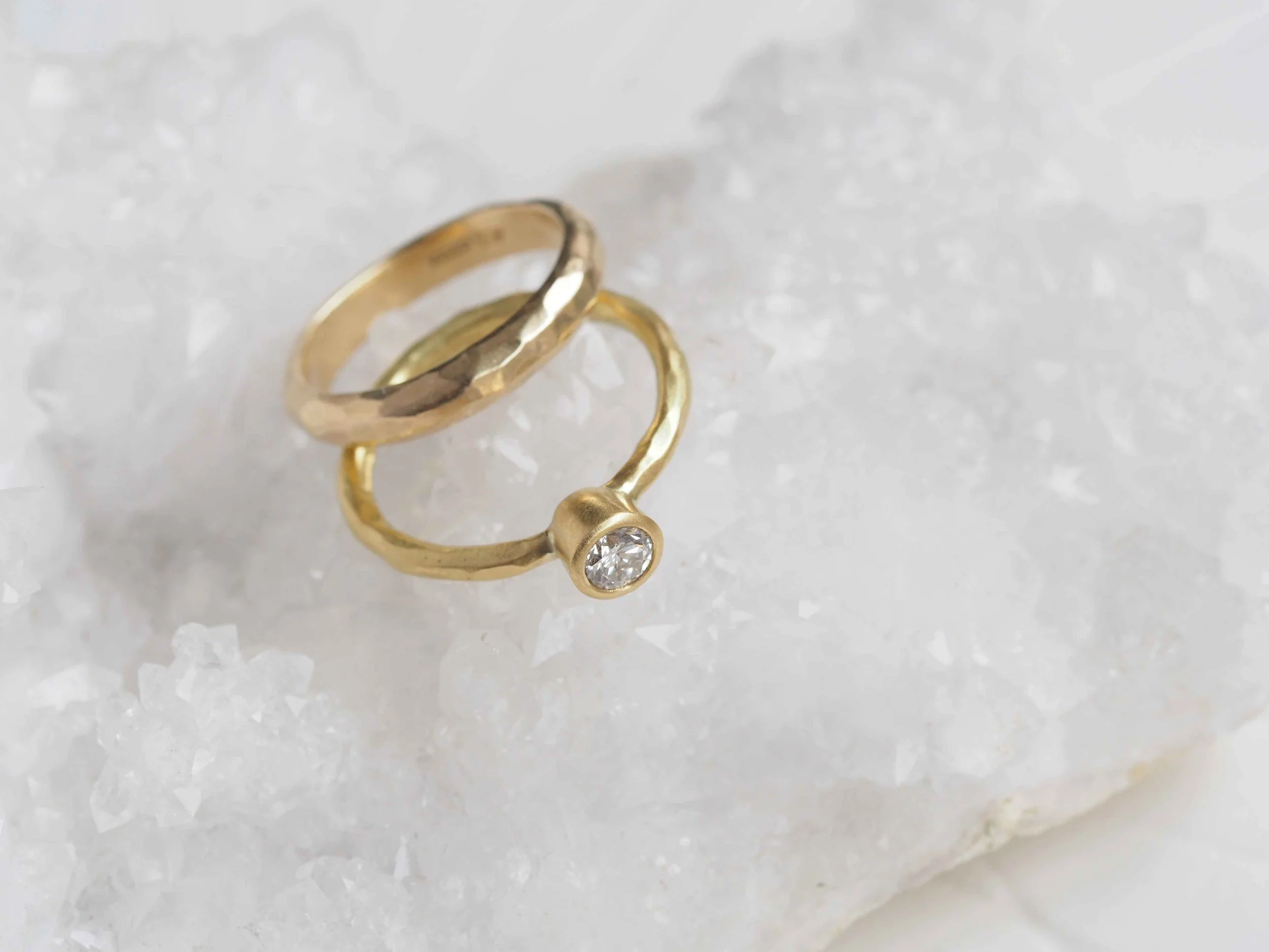 Hannah-Batstone-Modern-Jeweller.jpg