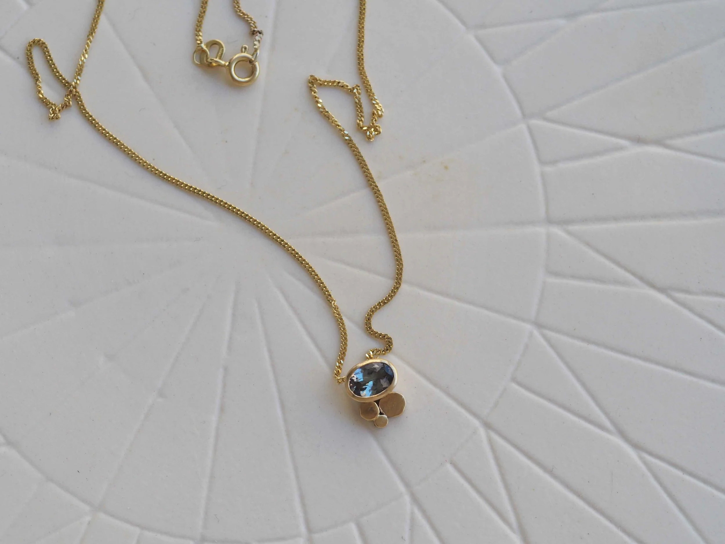 Modern-Minimal-Designer-Jeweller.jpg