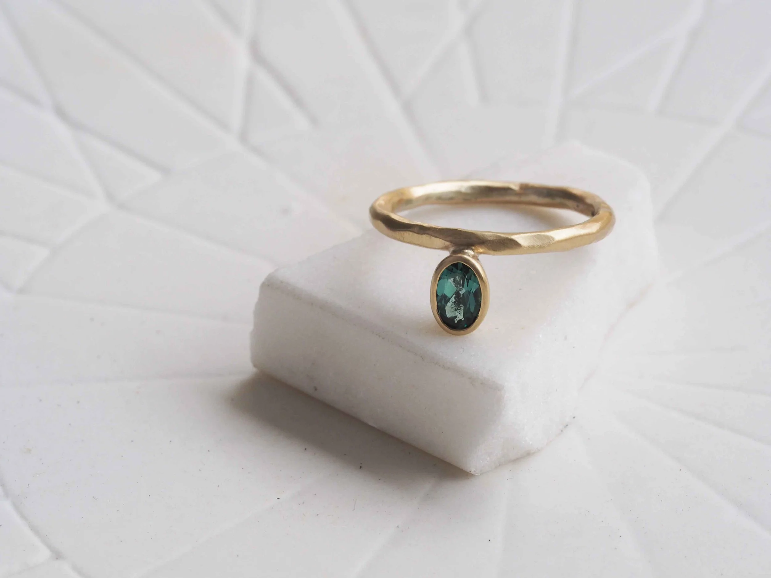 Yellow-Gold-Modern-Ring-Design.jpg