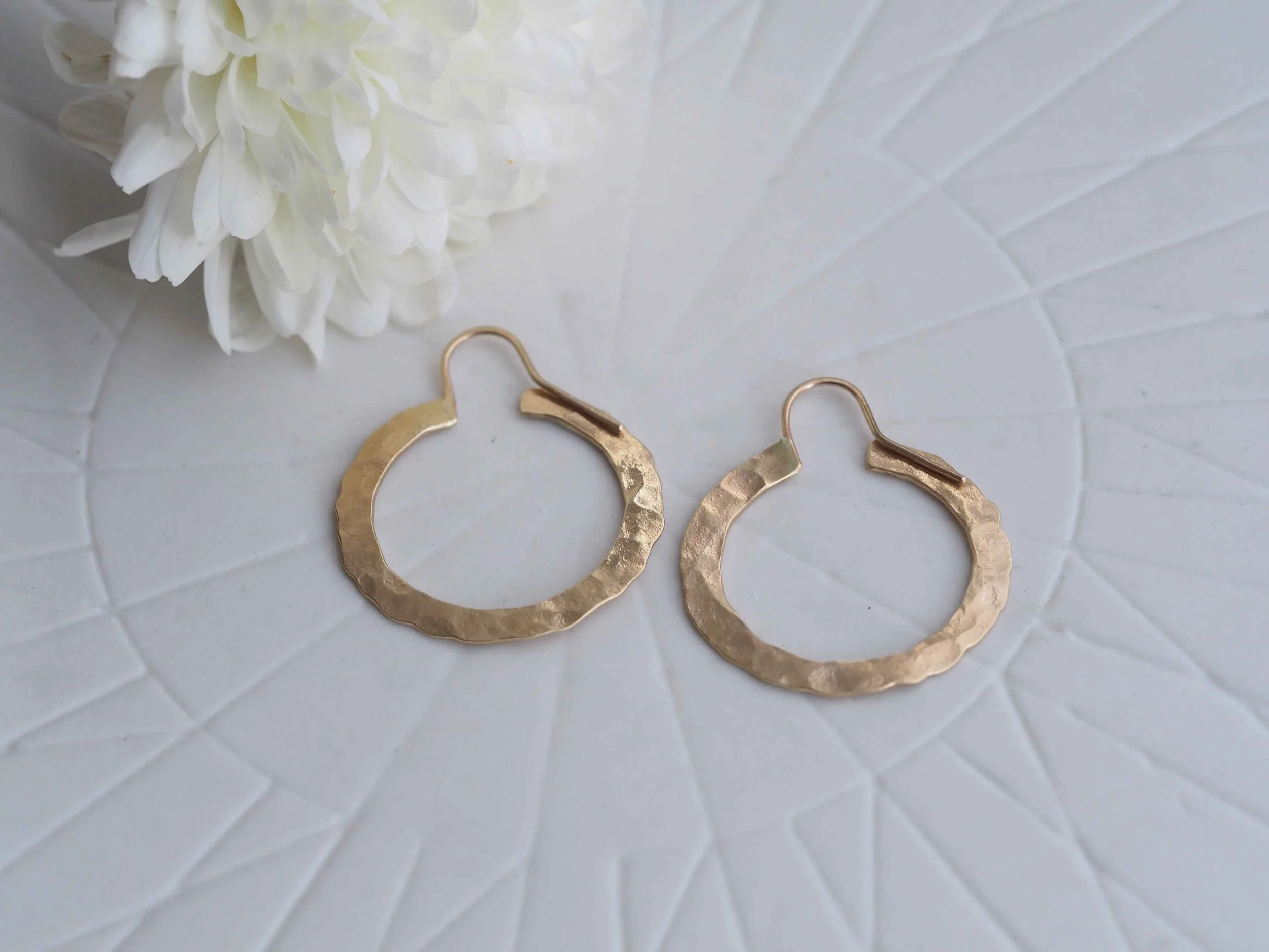 Hammered 9ct Gold Hoop Earrings // Small //