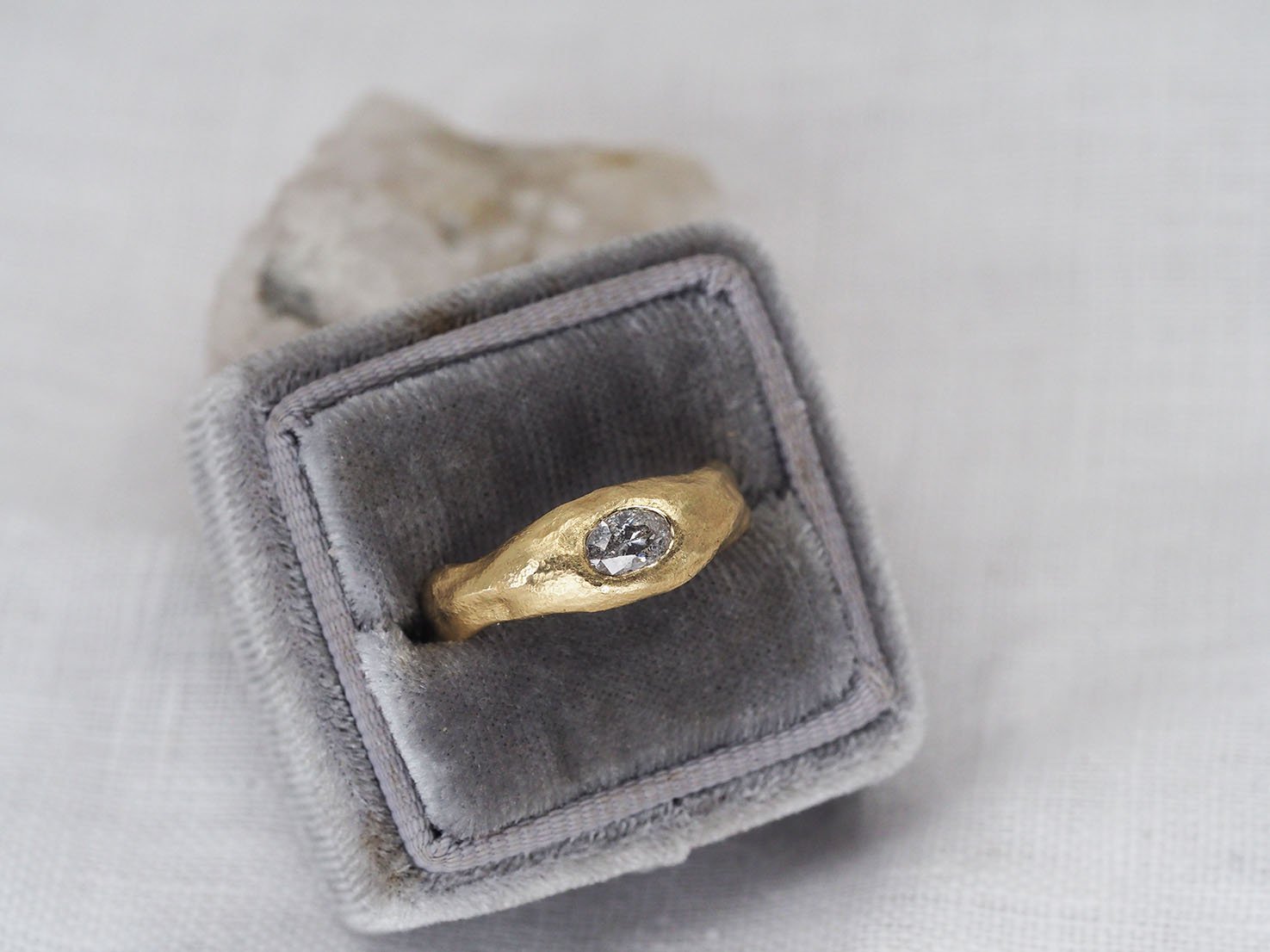 odine ring3.jpg
