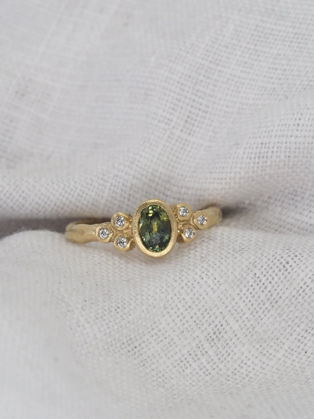 spphire bead ring2.jpg