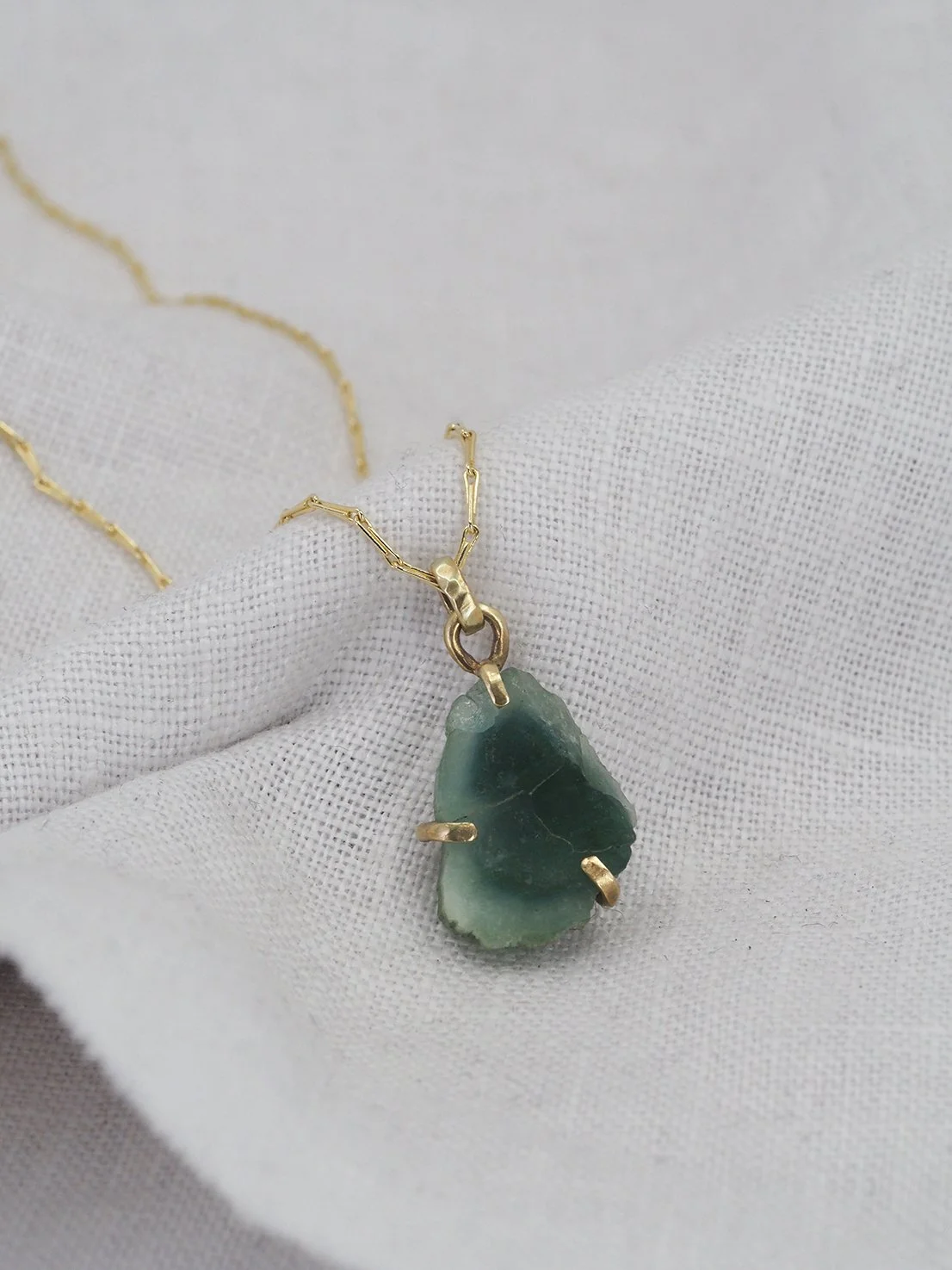 carn pendant2.jpg