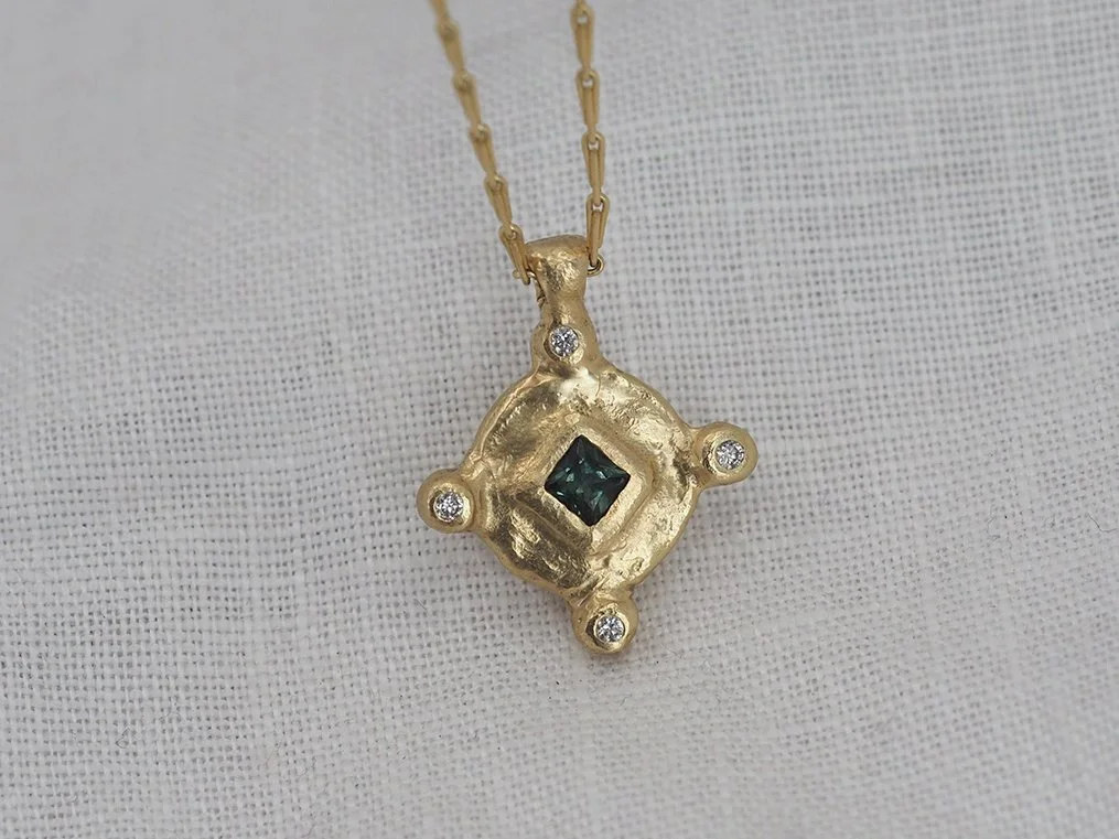 lewya sapphire.jpg