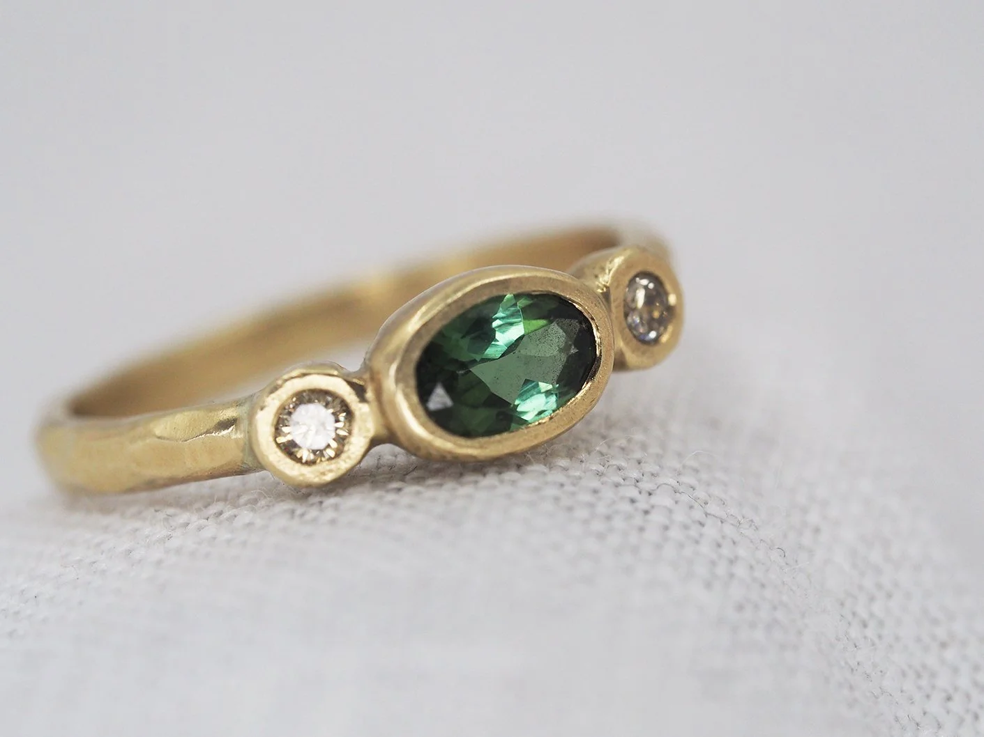idless ring4.jpg