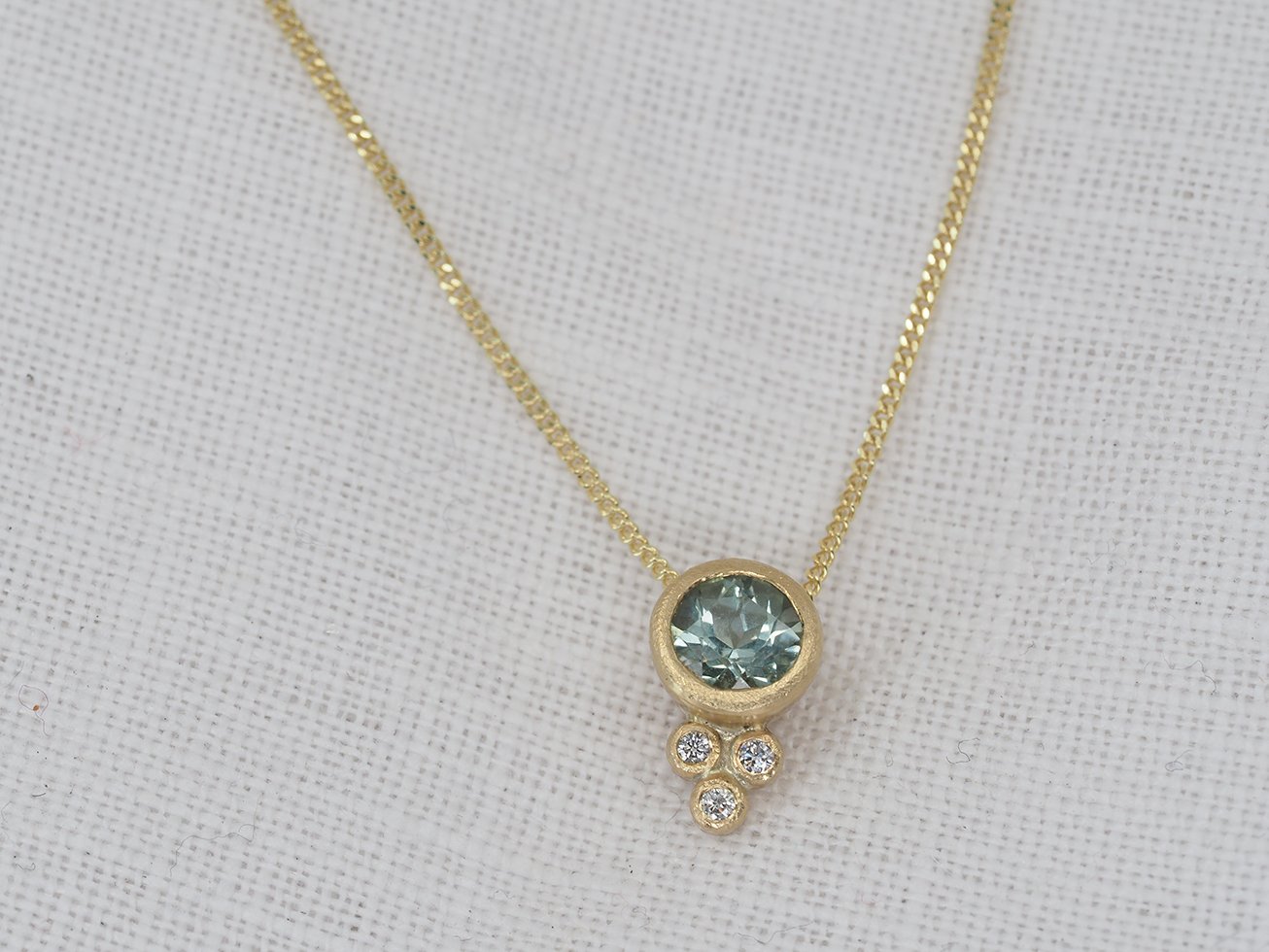 tourm bead pendant5.jpg