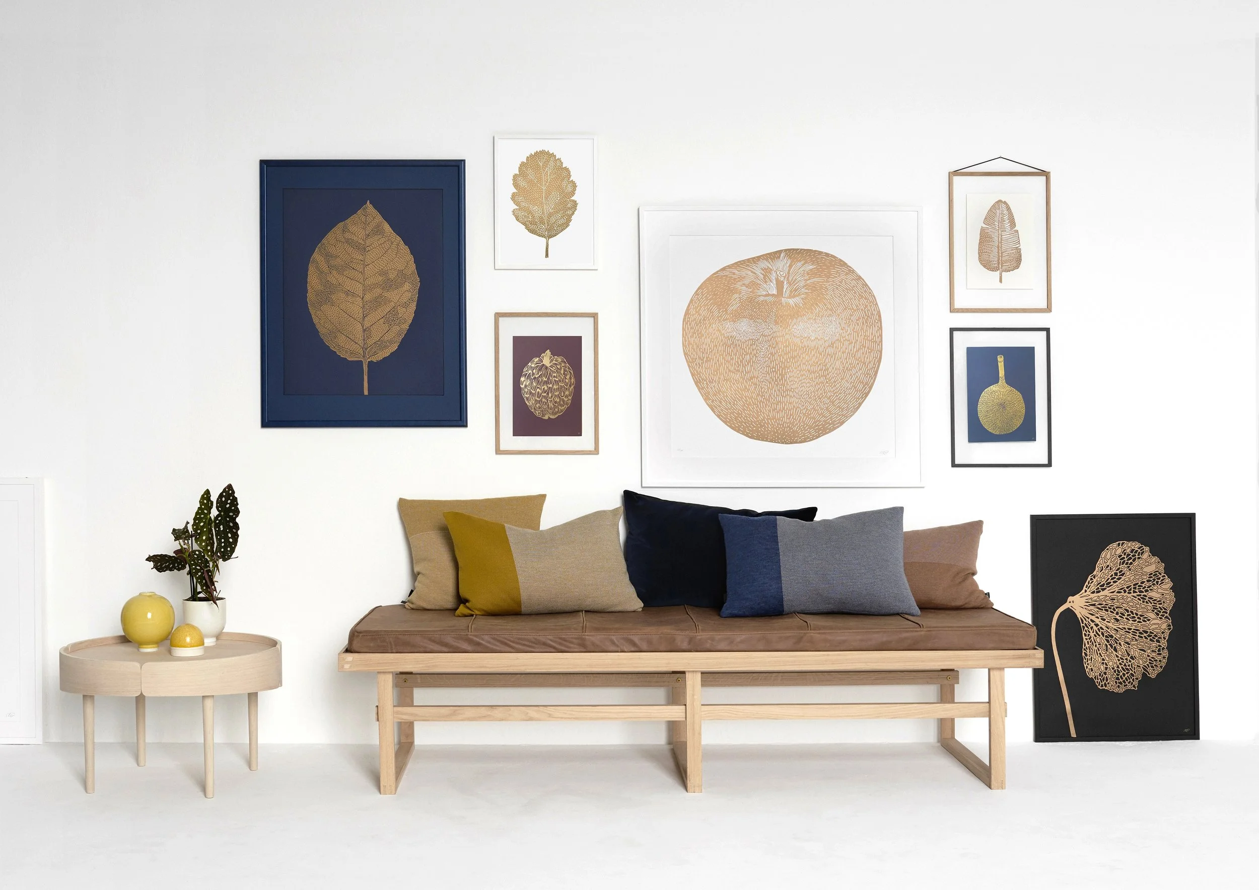 gallery wall.jpg