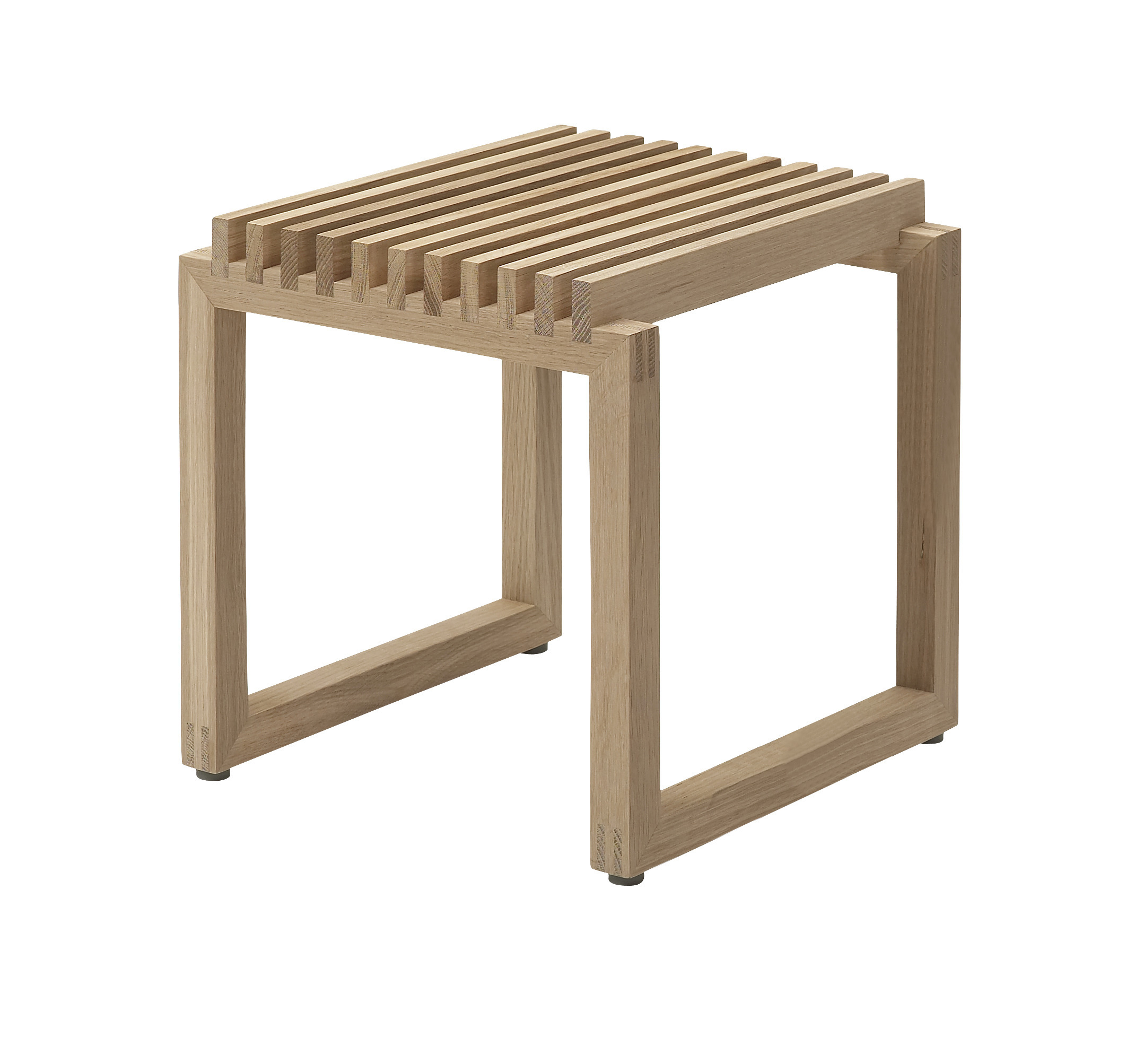 Cutter Stool, Oak 01.jpg