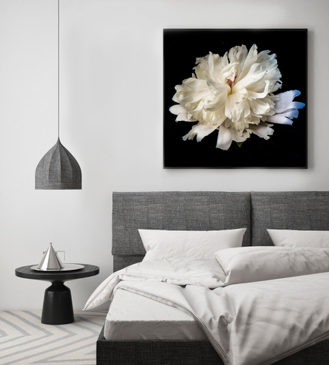 white peonia canvas bedroom.jpeg