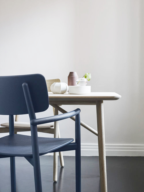 Design+Cove+Oak+Table+(2).jpg