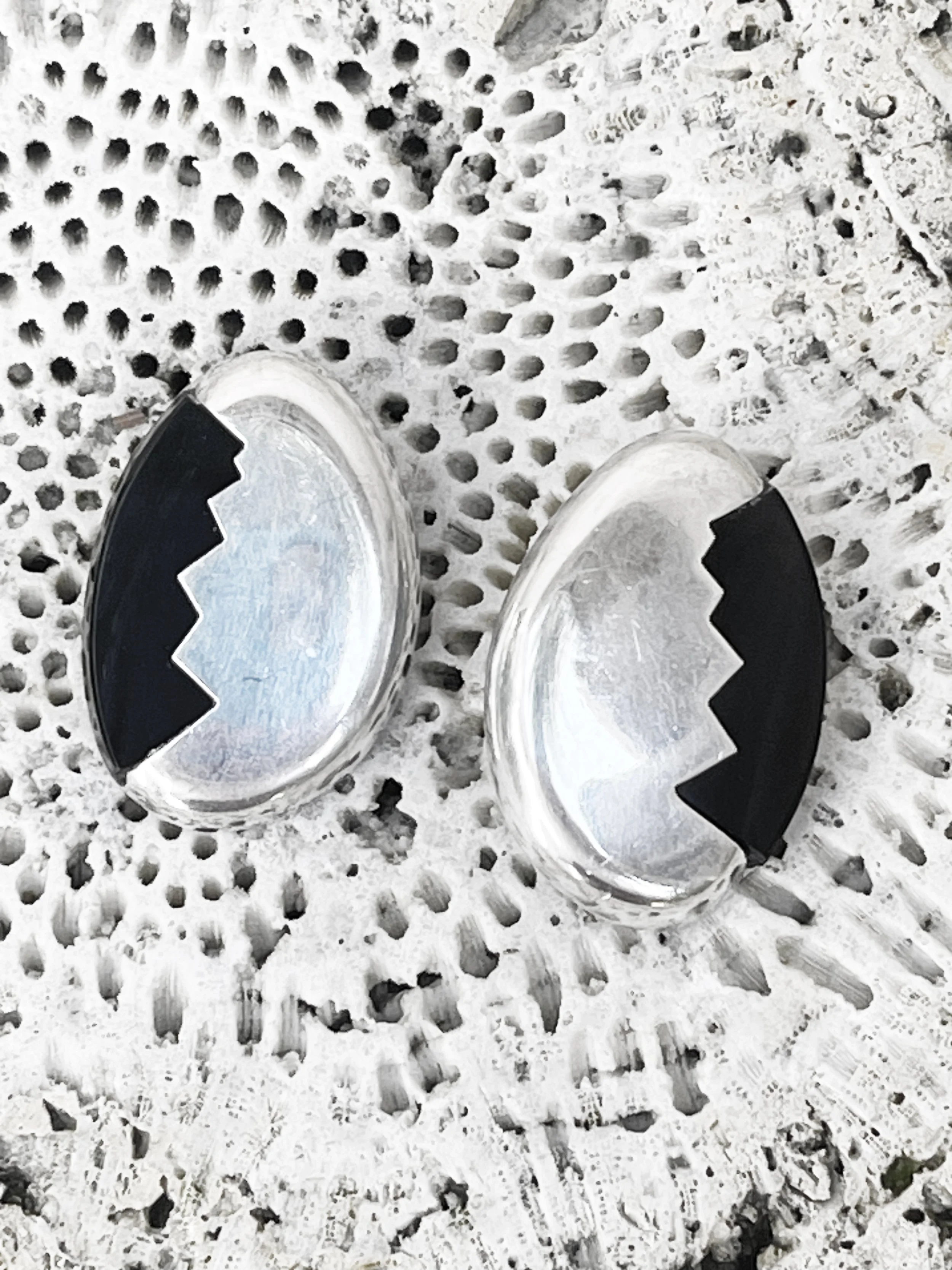 Oval silver earrings 2.jpg
