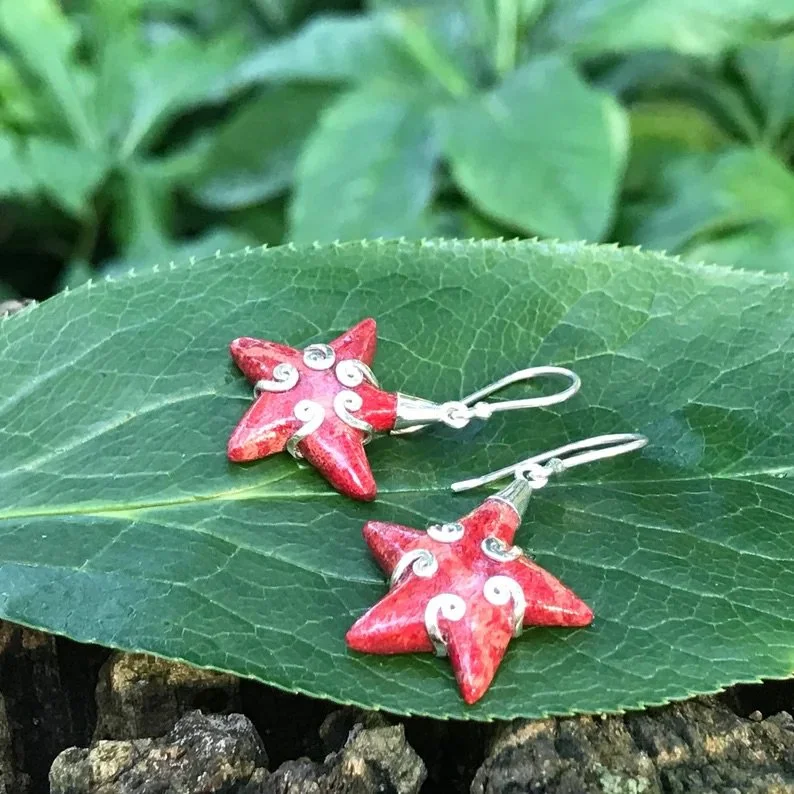 red earrings 5.jpg