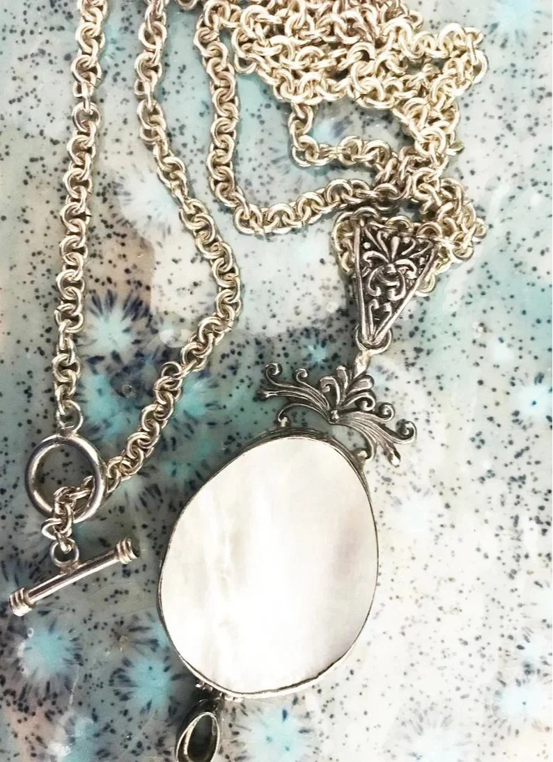 Silver+Pearl+Necklace+5.jpg