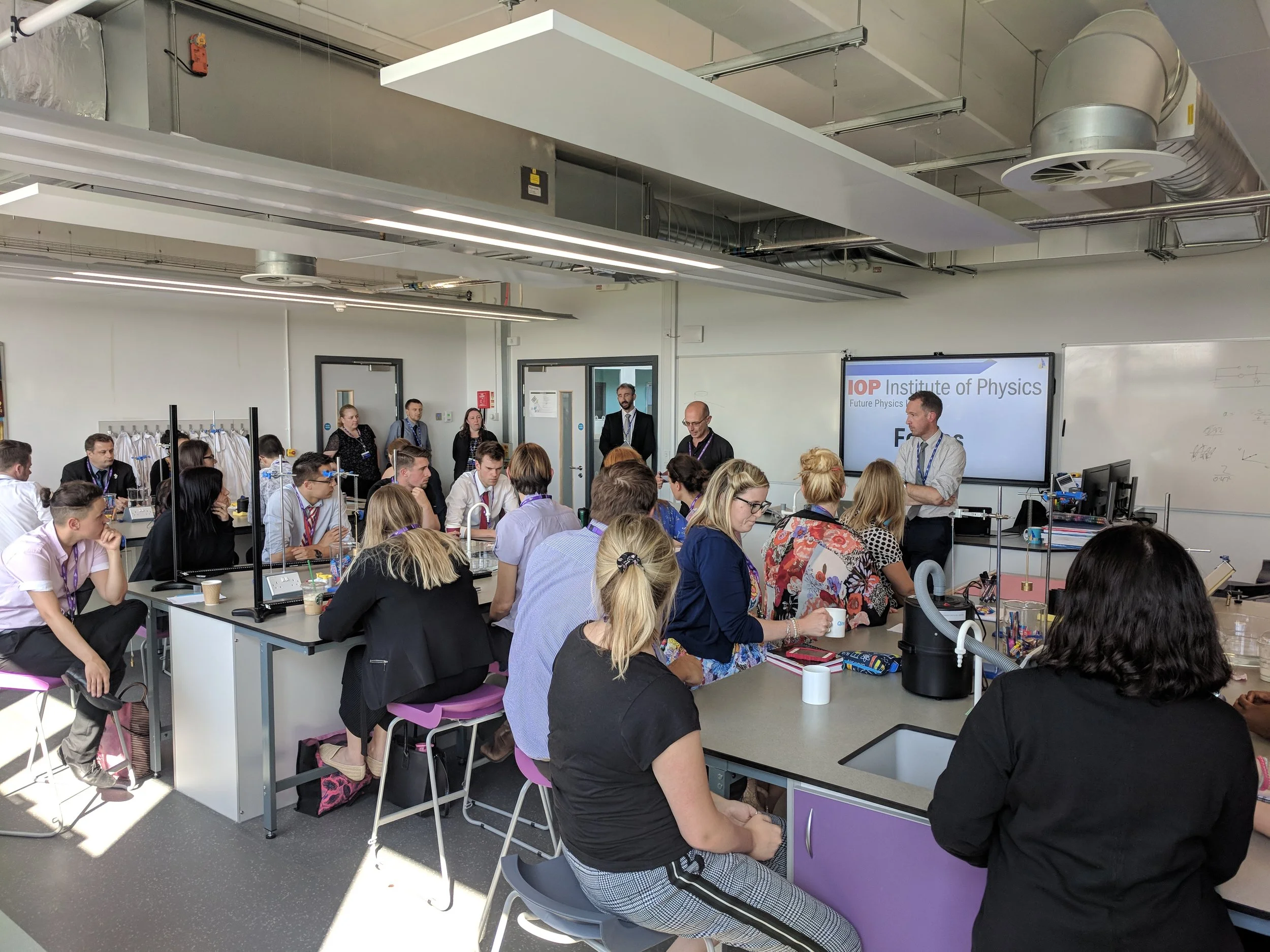 Institute of Physics enjoy a training evening at UTC Portsmouth